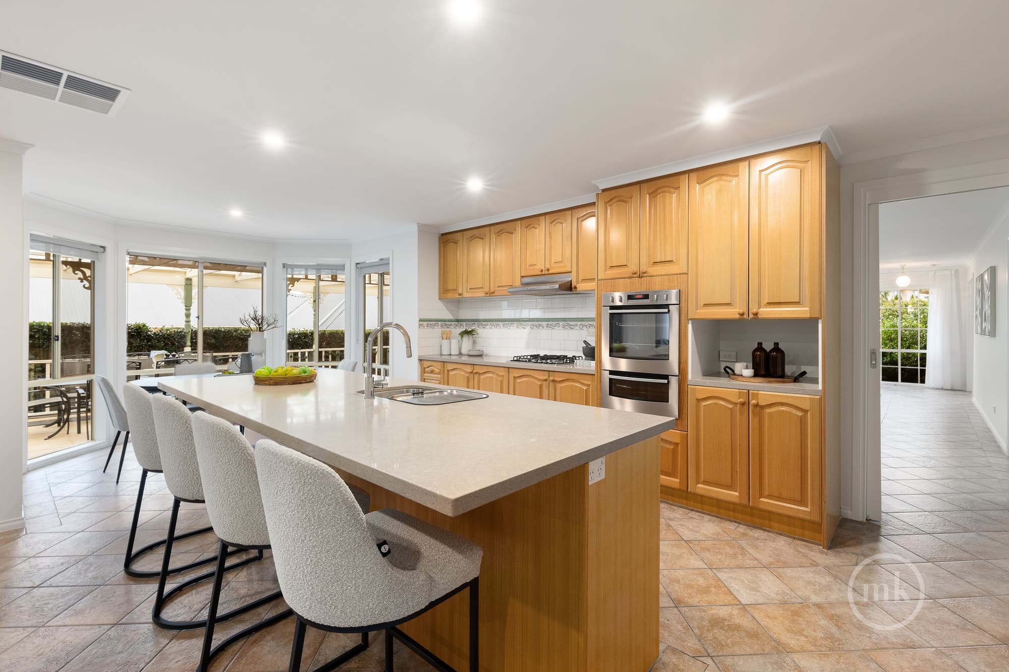 47 Aqueduct Lane, Diamond Creek, Diamond Creek - Thumbnail 4