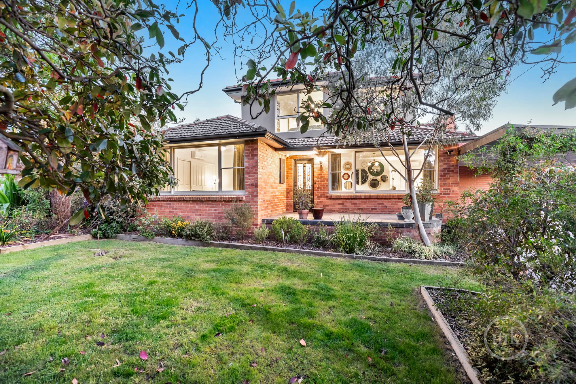 Greensborough, Greensborough - Thumbnail 2