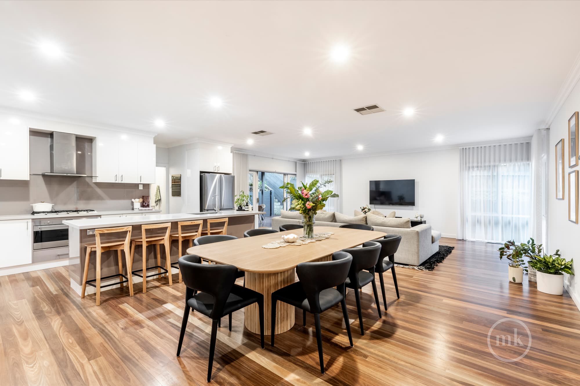 Greensborough, Greensborough - Thumbnail 3
