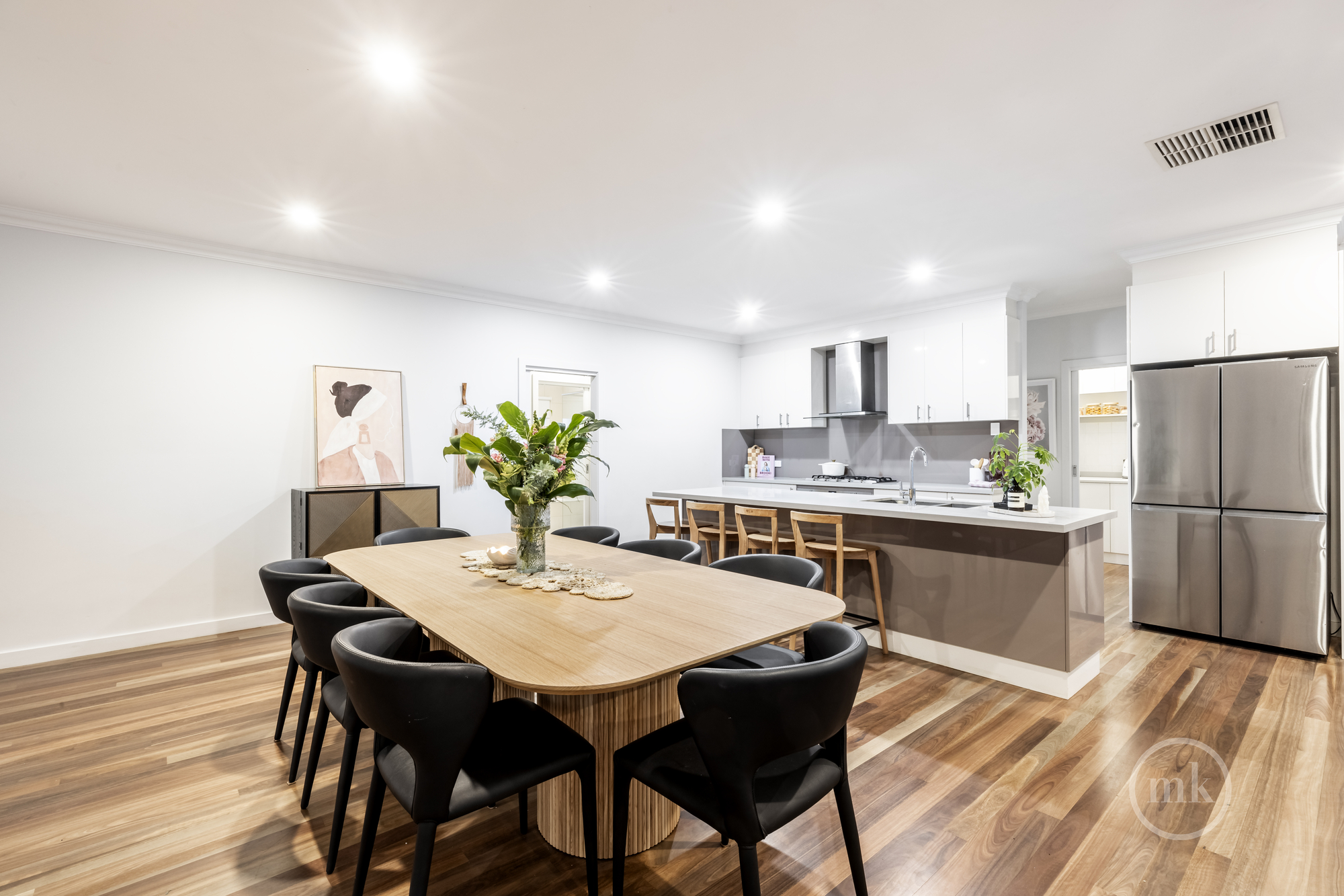 Greensborough, Greensborough - Thumbnail 4