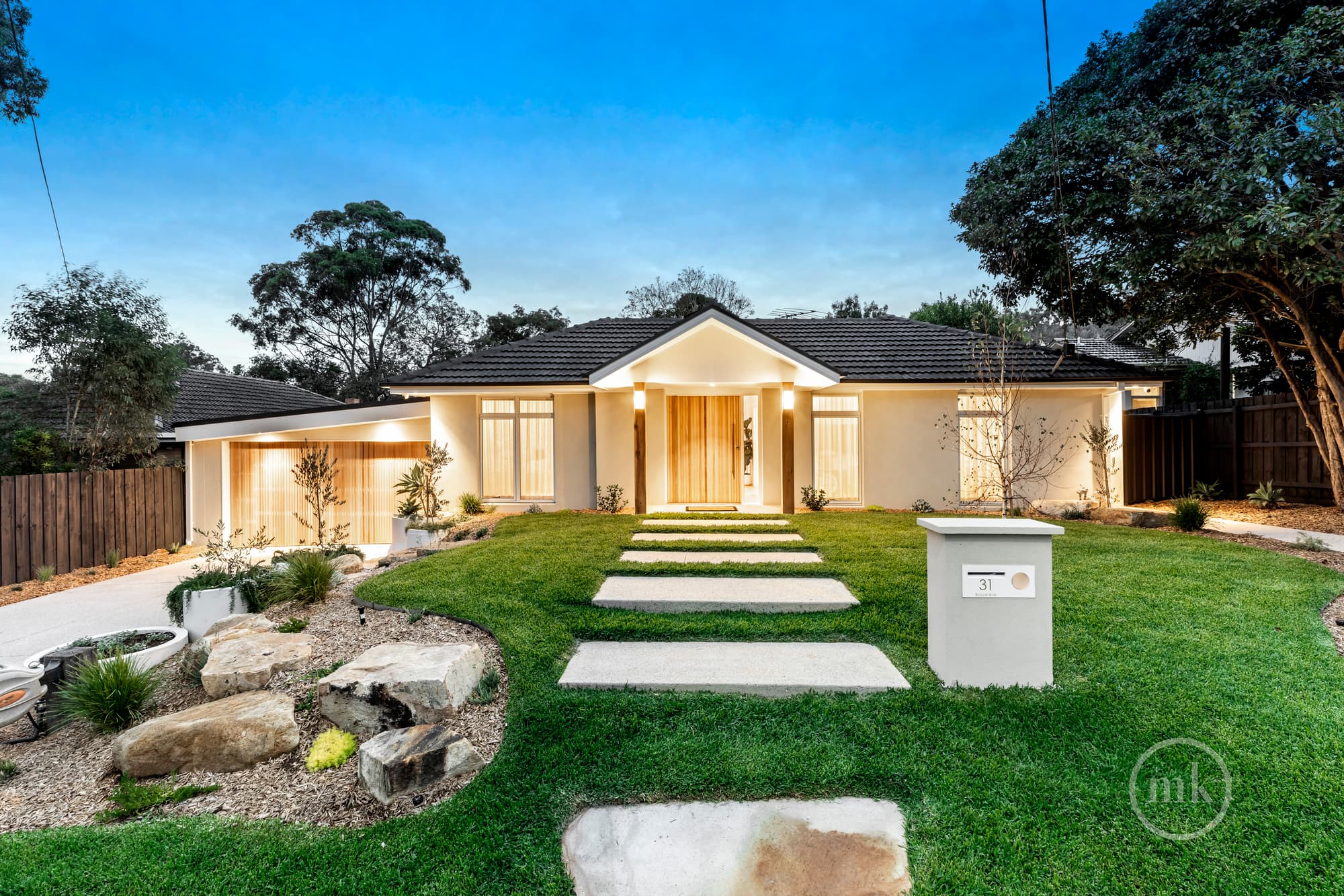 31 Boyce Avenue, Briar Hill, Briar Hill - Thumbnail 2