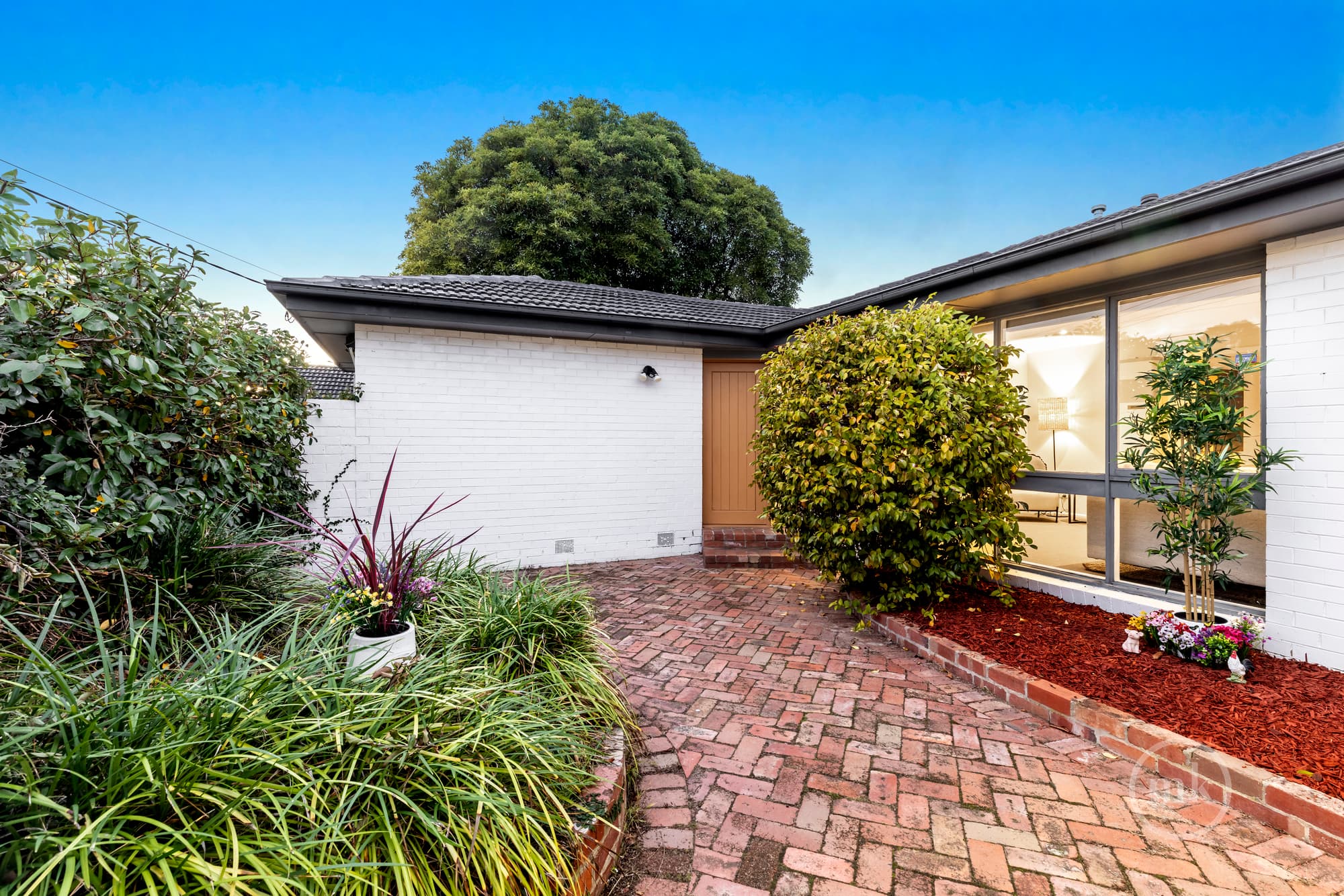 Greensborough, Greensborough - Thumbnail 2