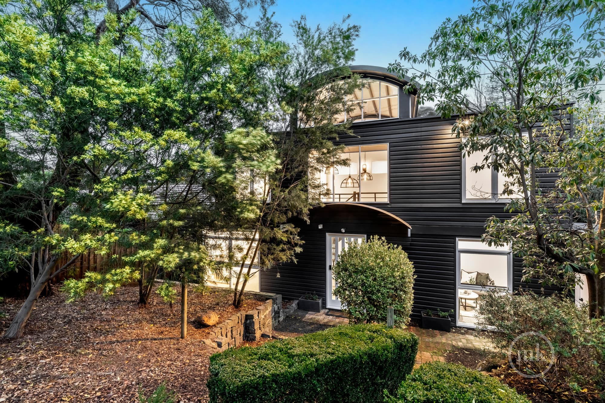 Greensborough, Greensborough - Thumbnail 2