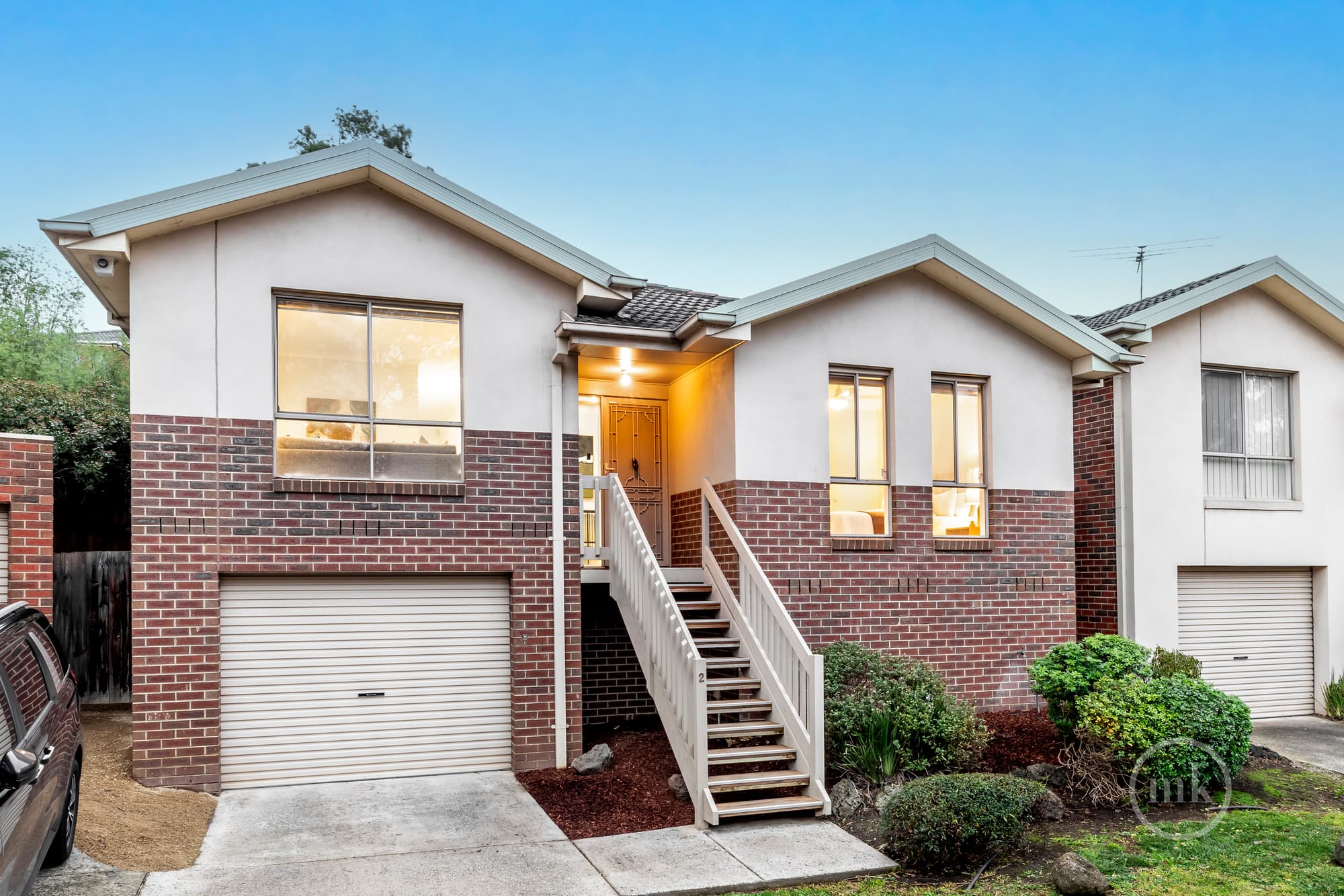 2/184 St Helena Road, Greensborough, Greensborough - Thumbnail 2