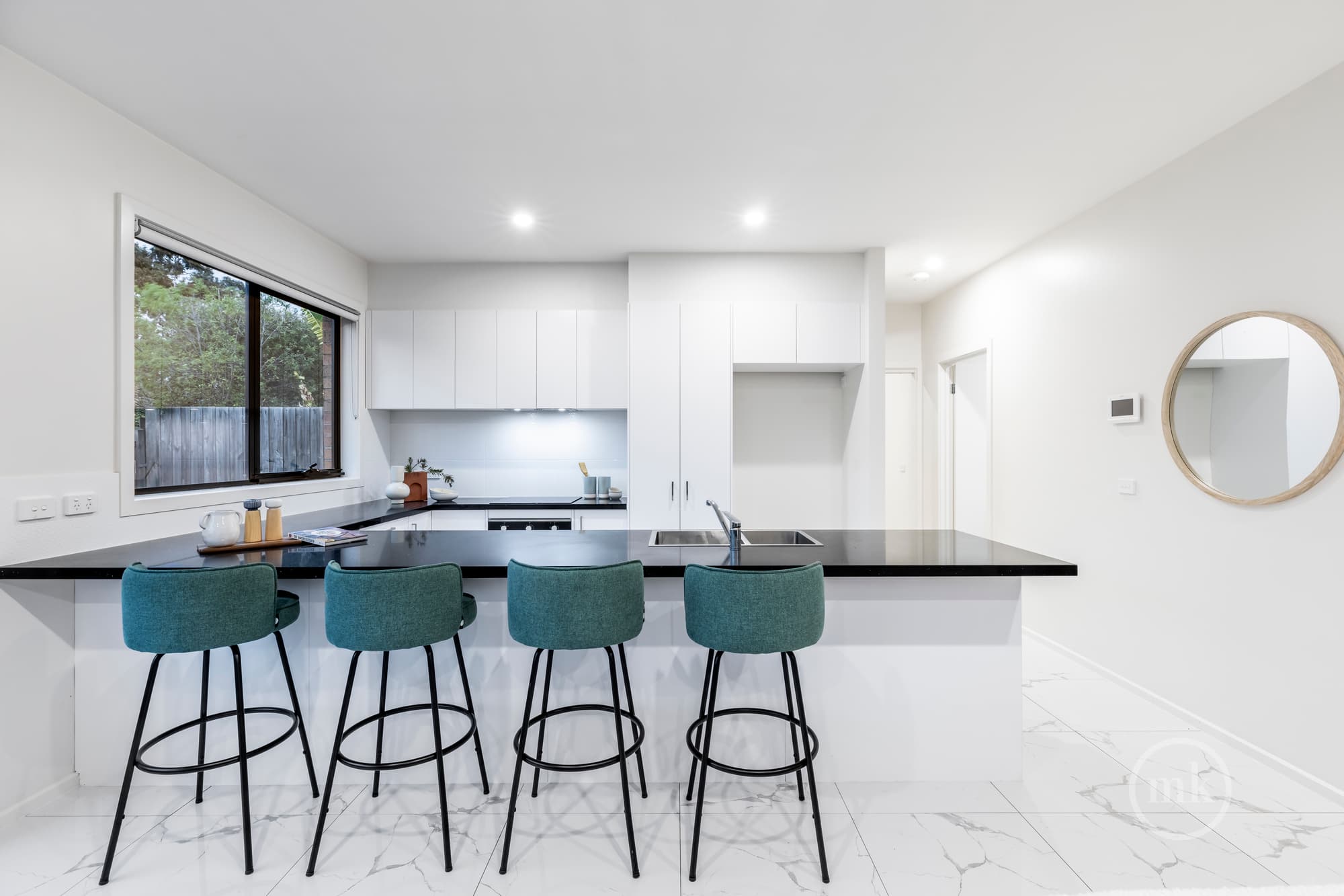 2/10 Kelvin Grove, South Morang, South Morang - Thumbnail 5