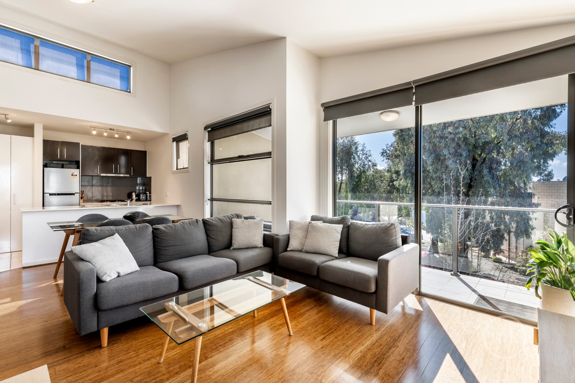 5/27 Diamond Boulevard, Greensborough, Greensborough - Thumbnail 4