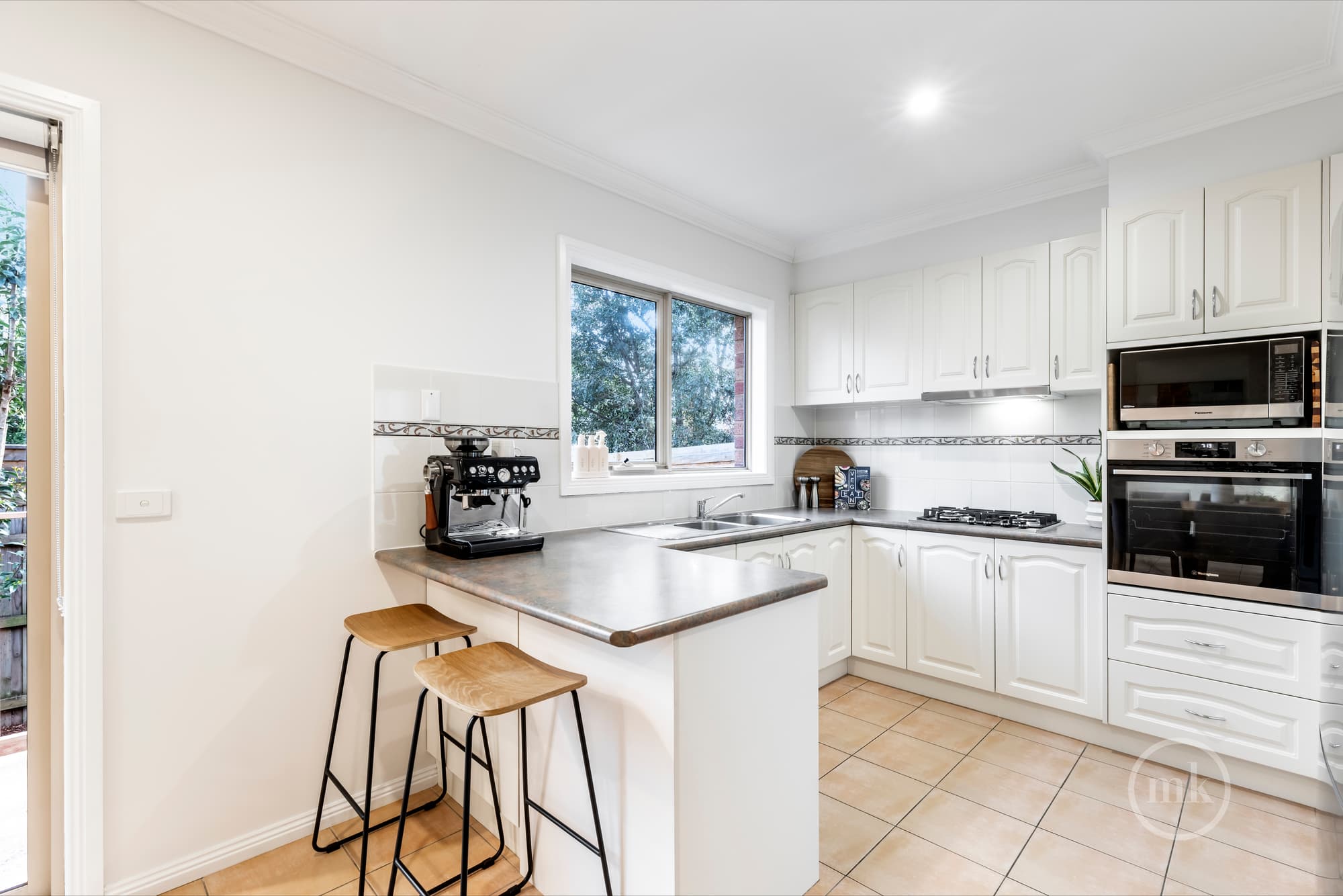 Greensborough, Greensborough - Thumbnail 4