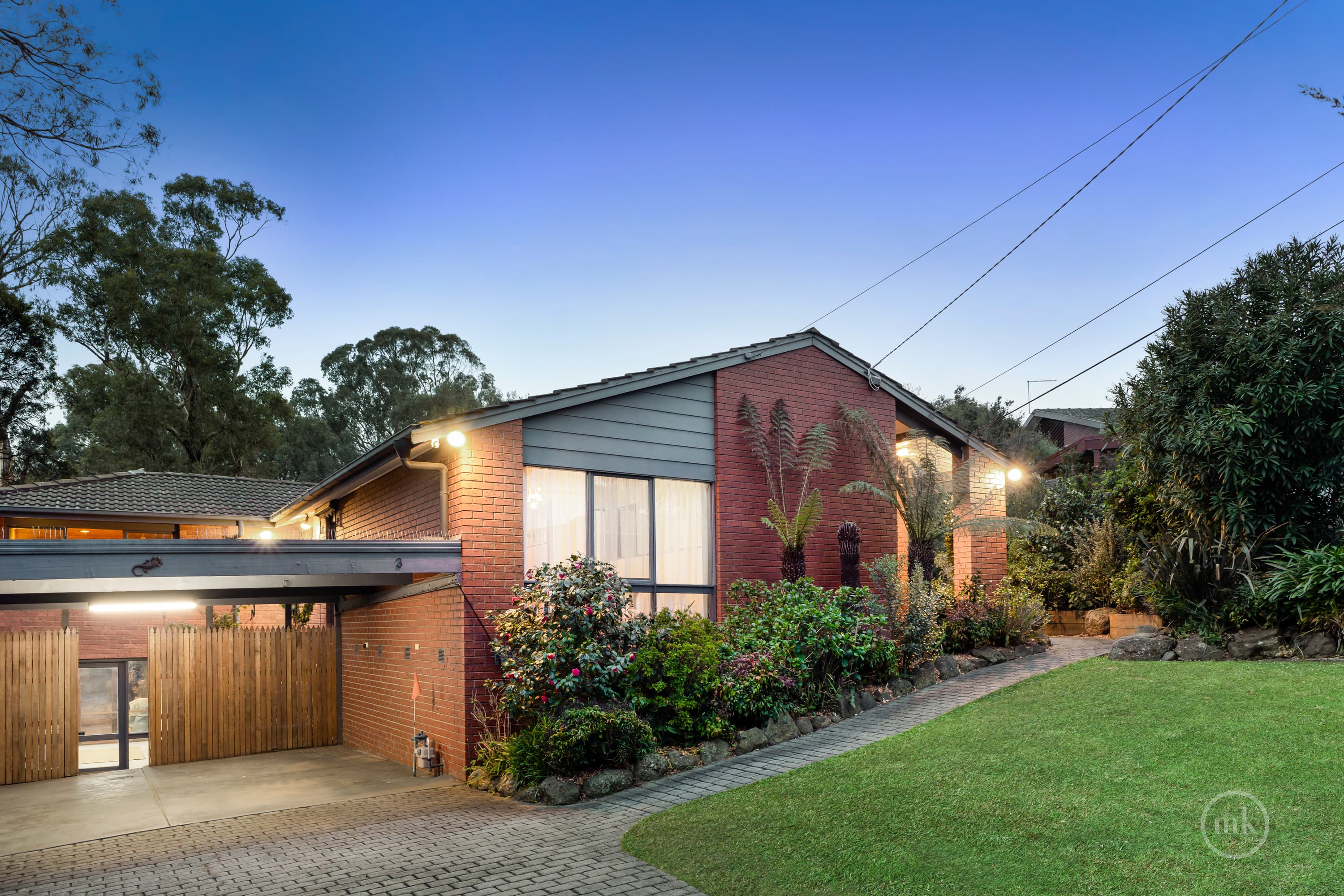 Greensborough, Greensborough - Thumbnail 2