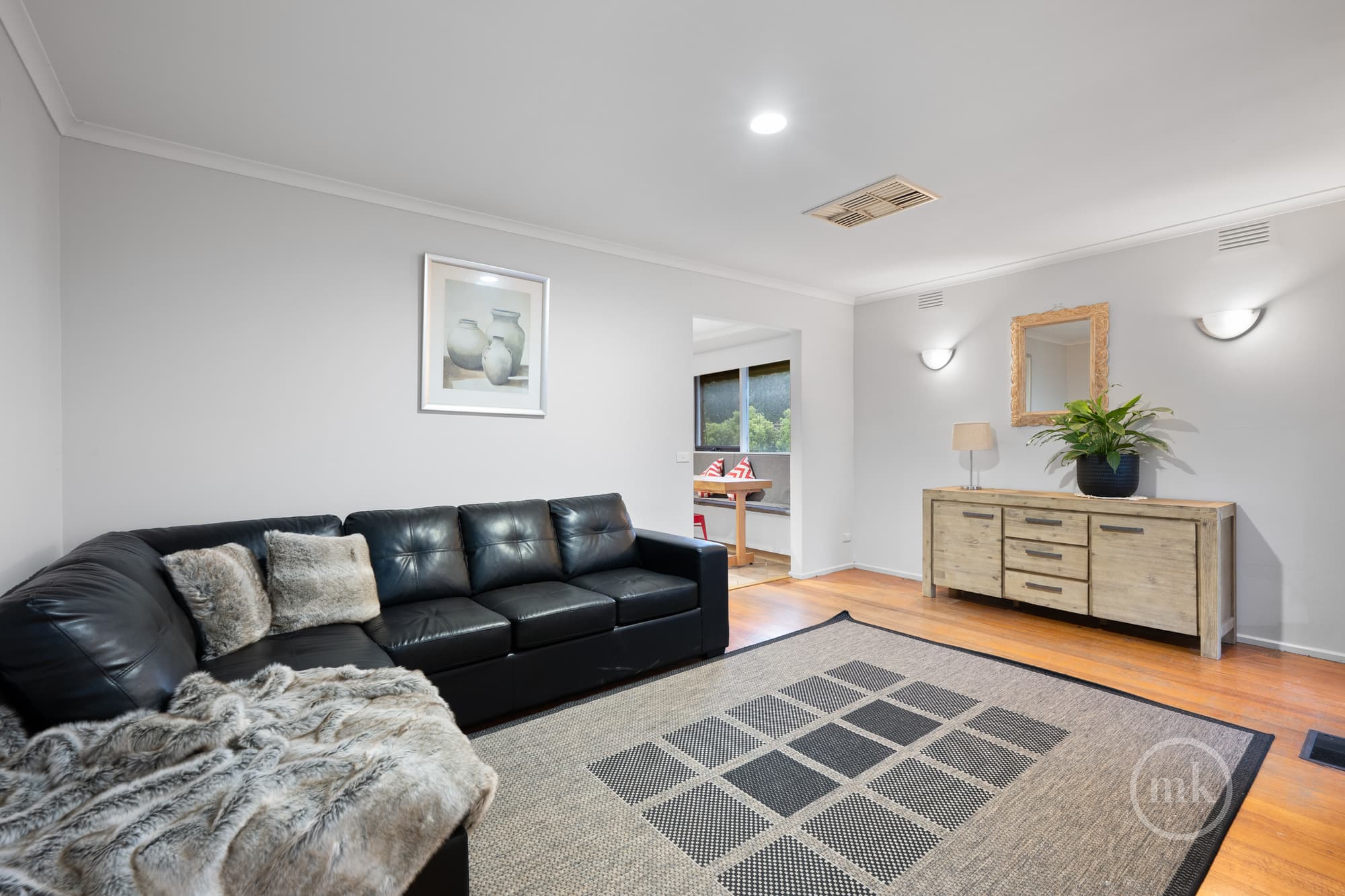 17 Paddock Street, Whittlesea, Whittlesea - Thumbnail 3