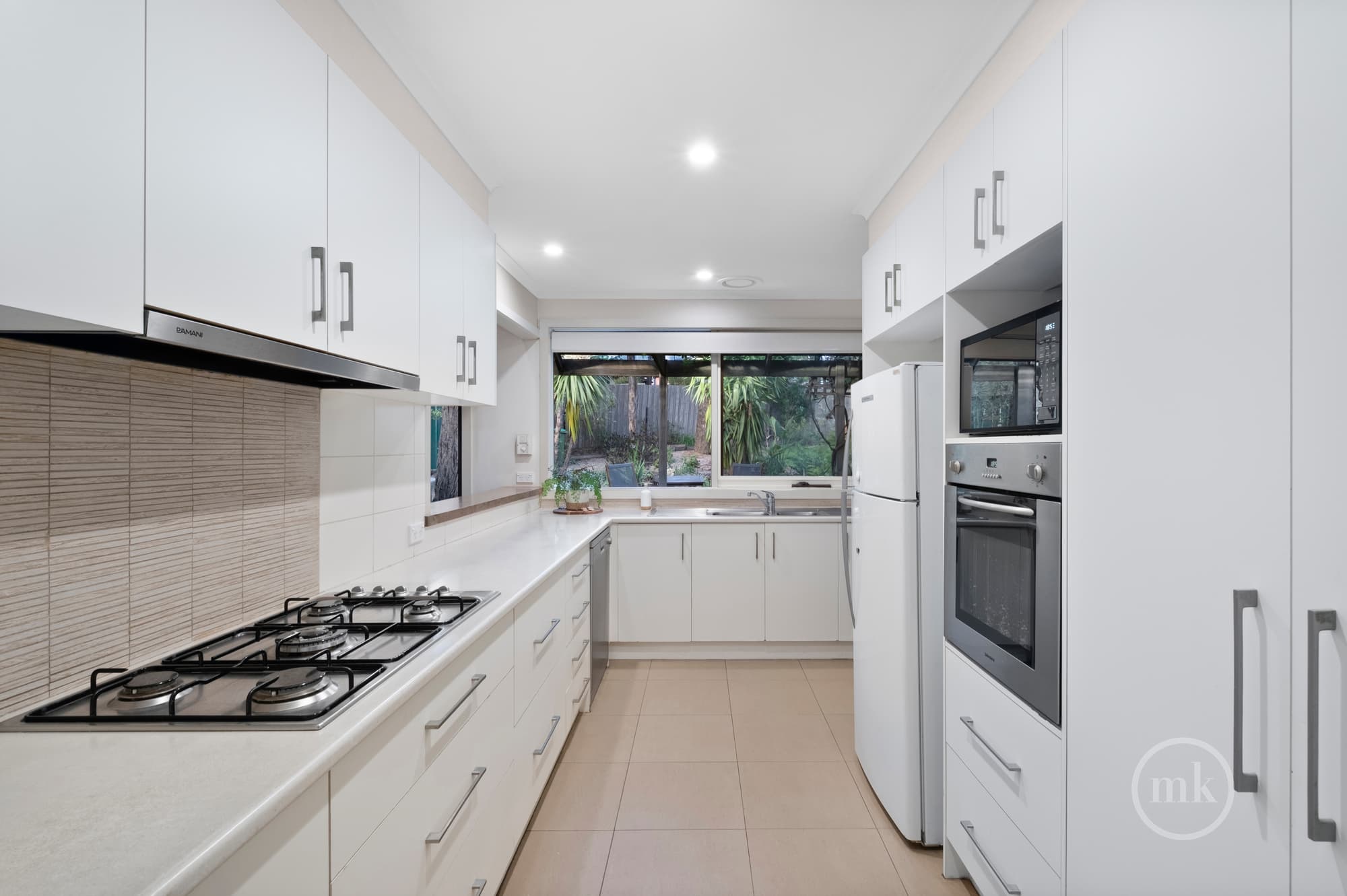 Eltham North, Eltham North - Thumbnail 5