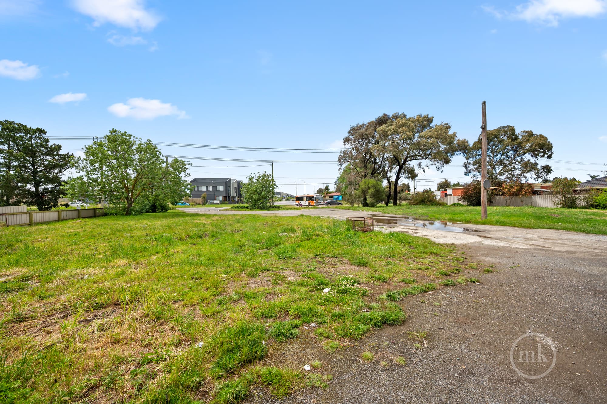 Donnybrook, Donnybrook - Thumbnail 7