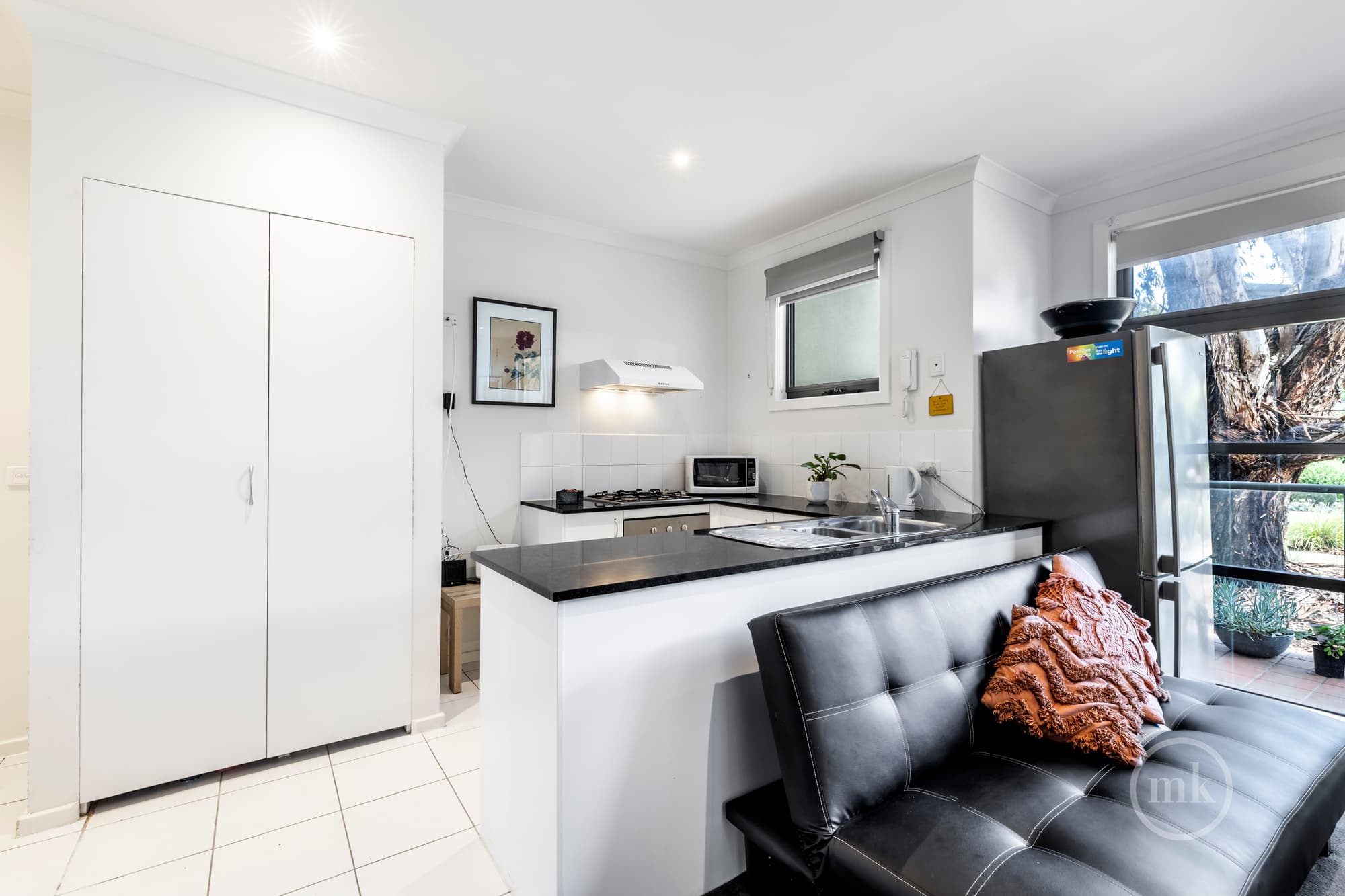 4/28 Diamond Boulevard, Greensborough, Greensborough - Thumbnail 5