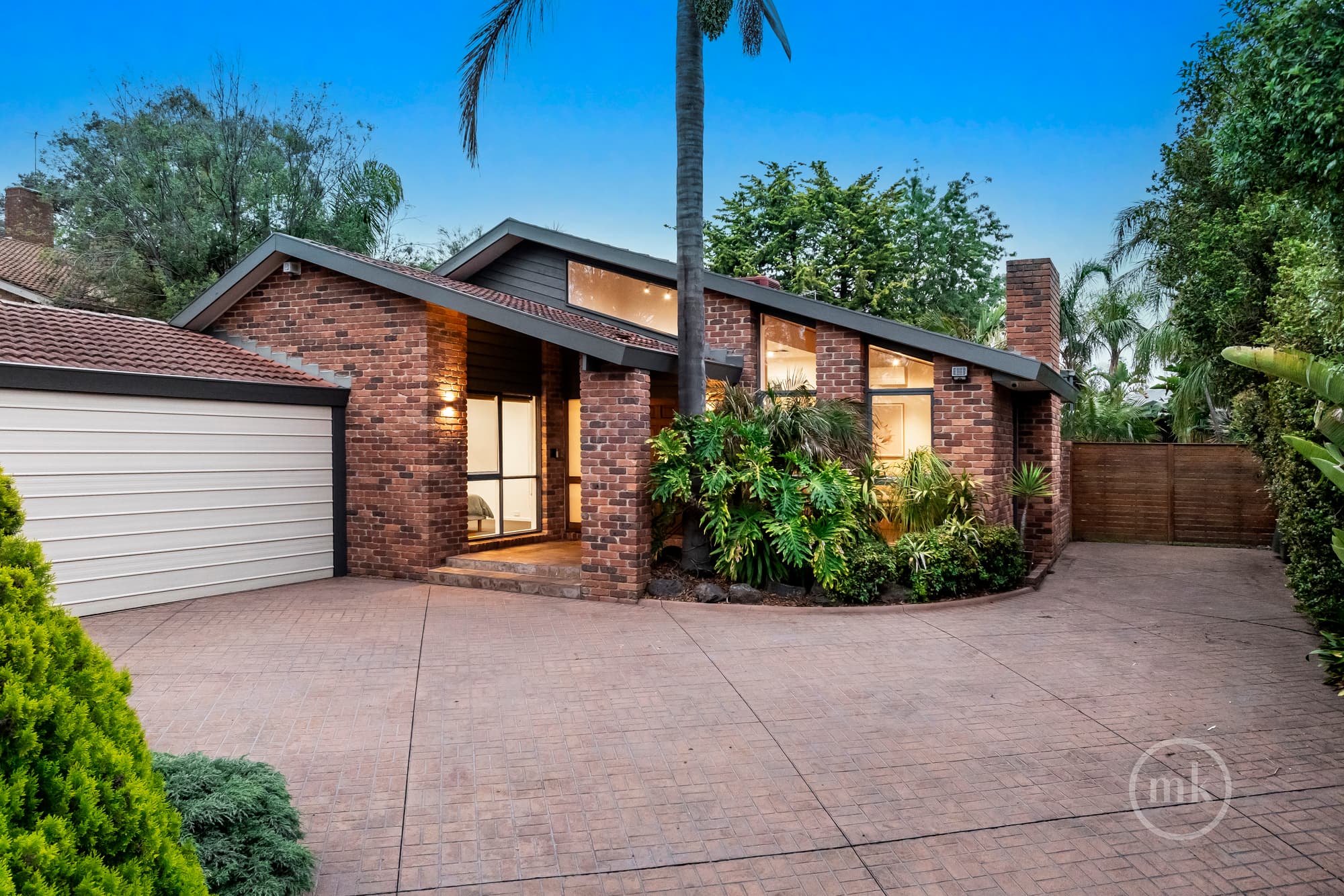 Eltham North, Eltham North - Thumbnail 2