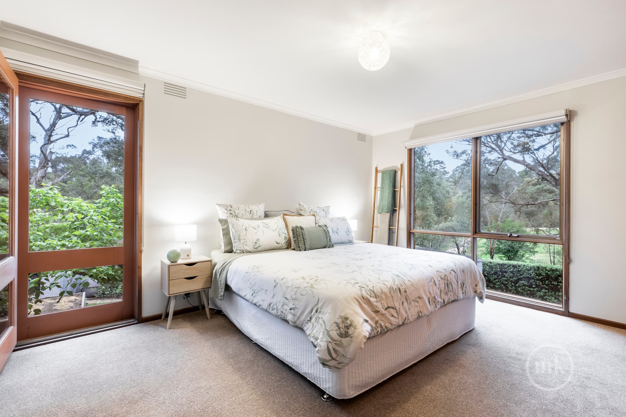 Greensborough, Greensborough - Thumbnail 8