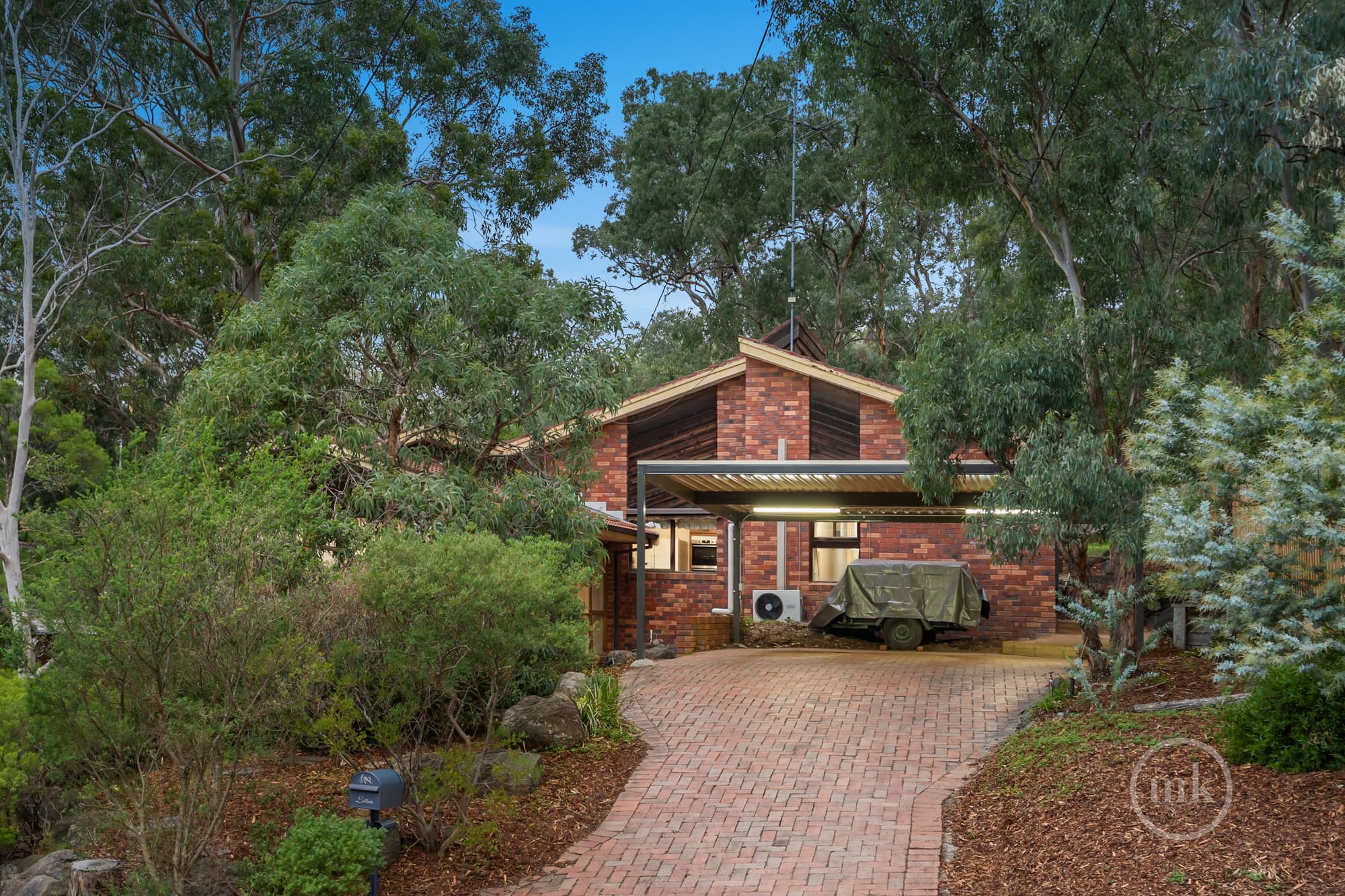 Eltham North, Eltham North - Thumbnail 2