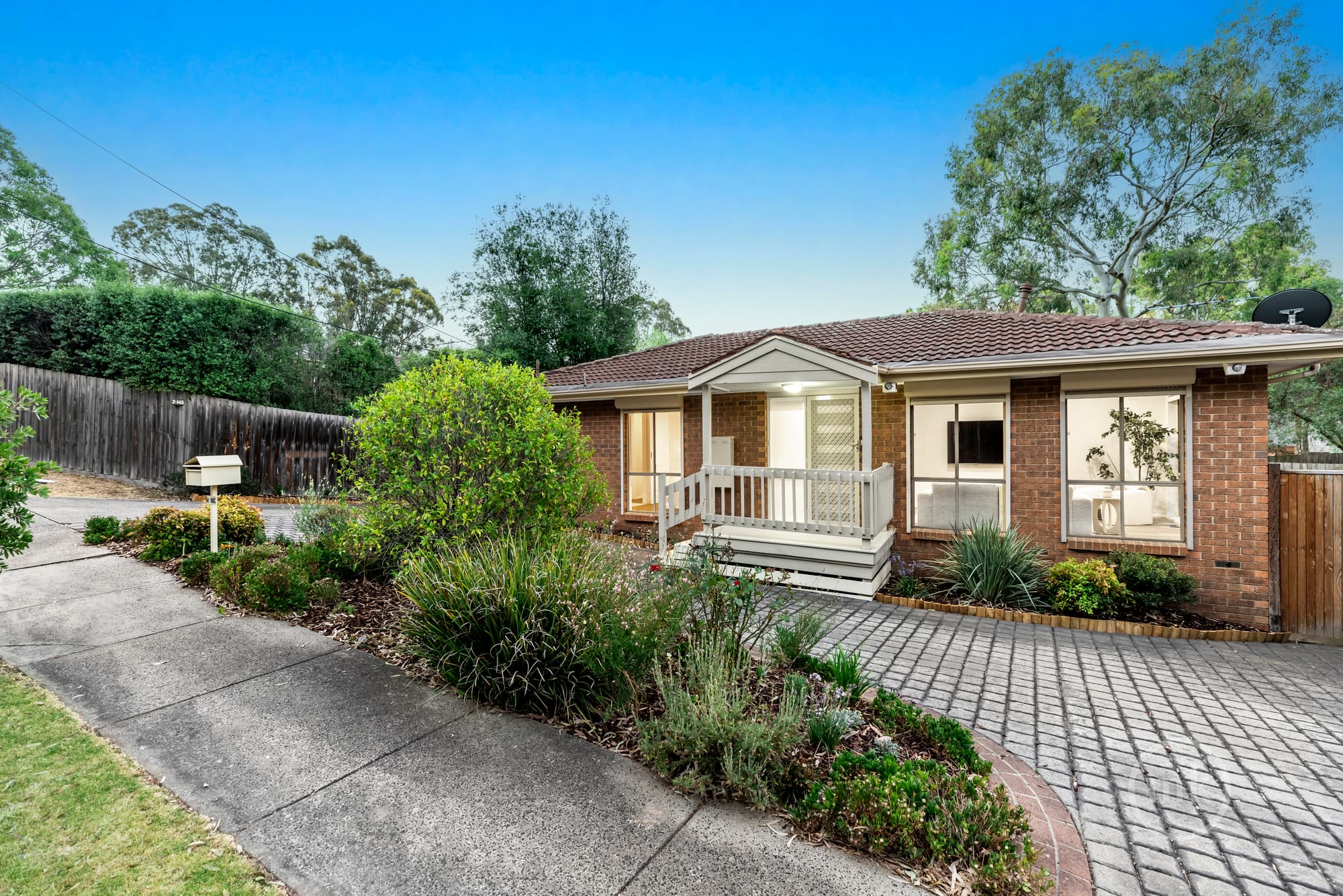 2/145 Yallambie Road, Macleod, Macleod - Thumbnail 2