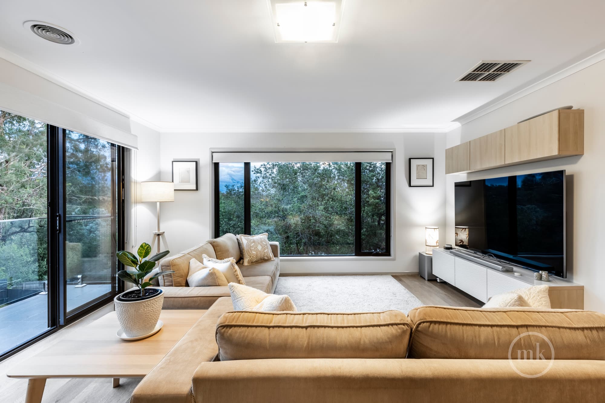 Greensborough, Greensborough - Thumbnail 5
