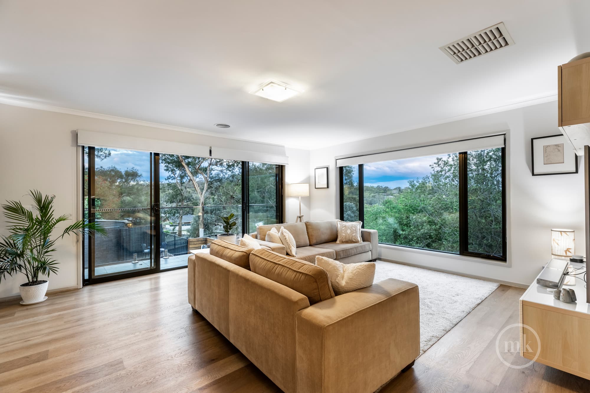 Greensborough, Greensborough - Thumbnail 4