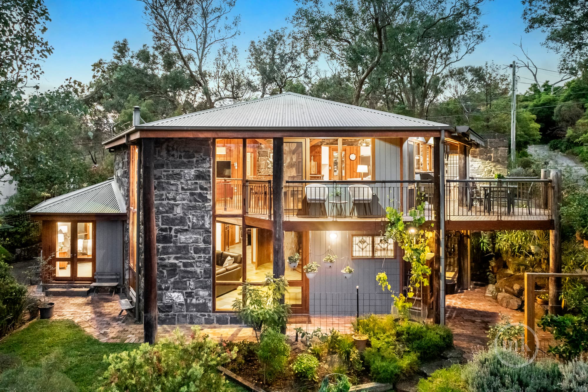 Eltham North, Eltham North - Thumbnail 2