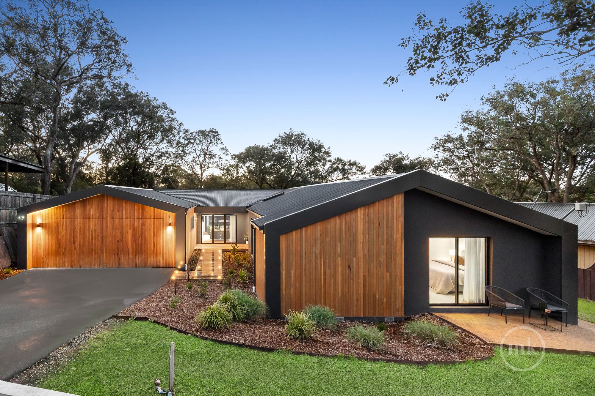 Eltham North, Eltham North - Thumbnail 2