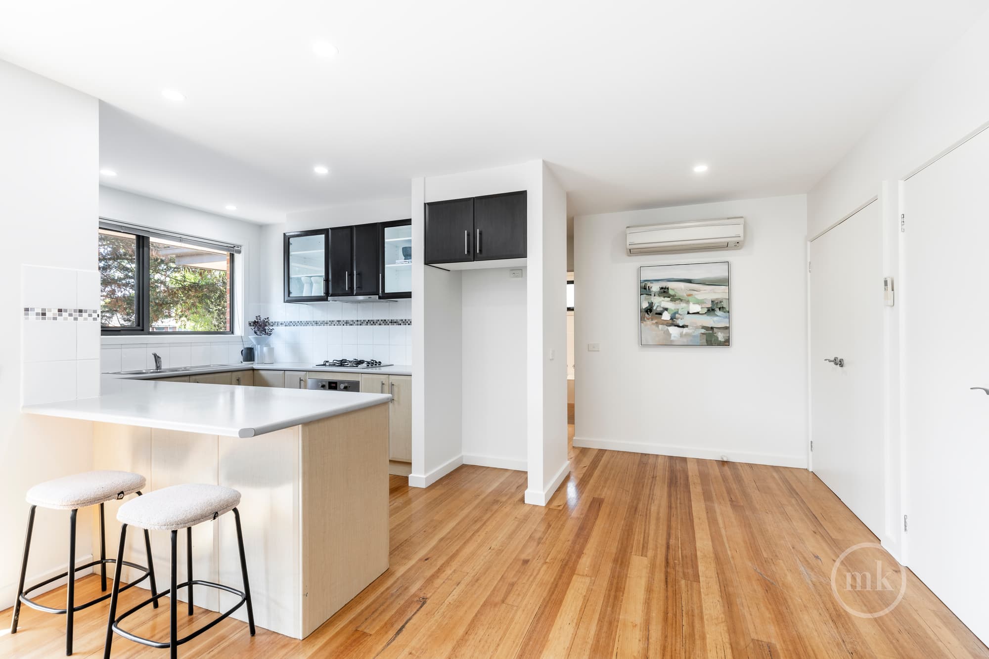 2/62 Medbury Avenue, Greensborough, Greensborough - Thumbnail 5