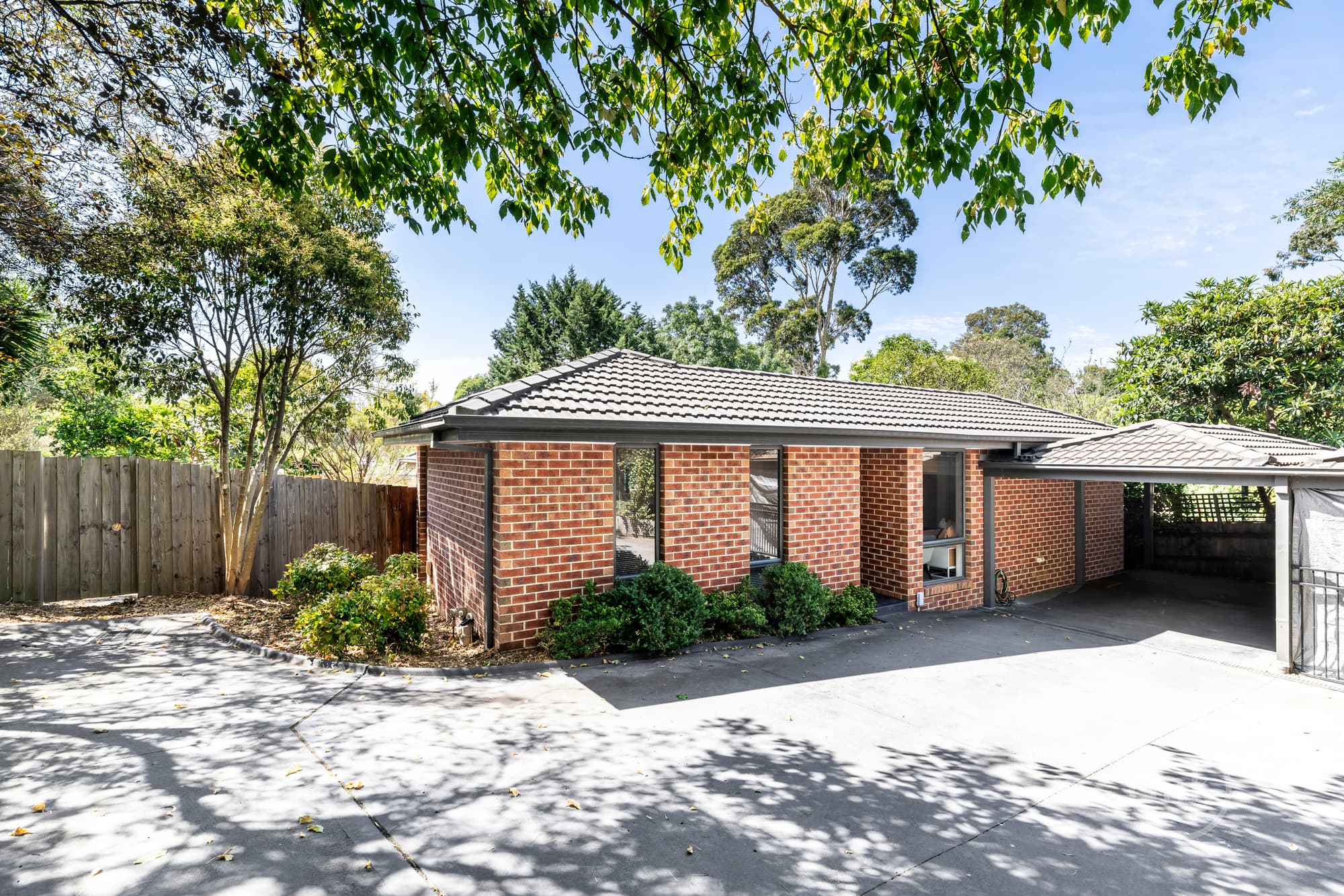 2/62 Medbury Avenue, Greensborough, Greensborough - Thumbnail 2