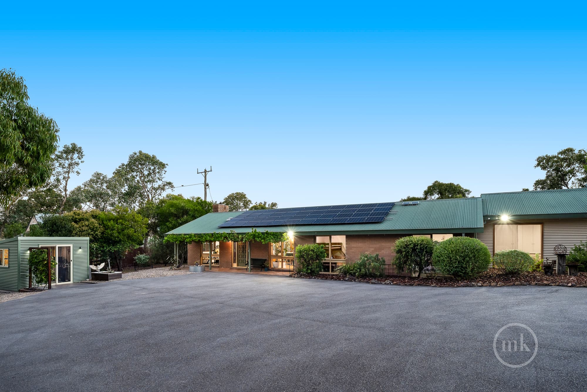 Hurstbridge, Hurstbridge - Thumbnail 2