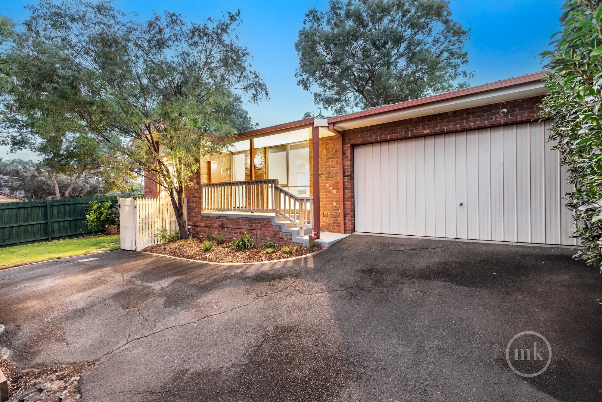 3/22 Nicholson Close, Research, Research - Thumbnail 2