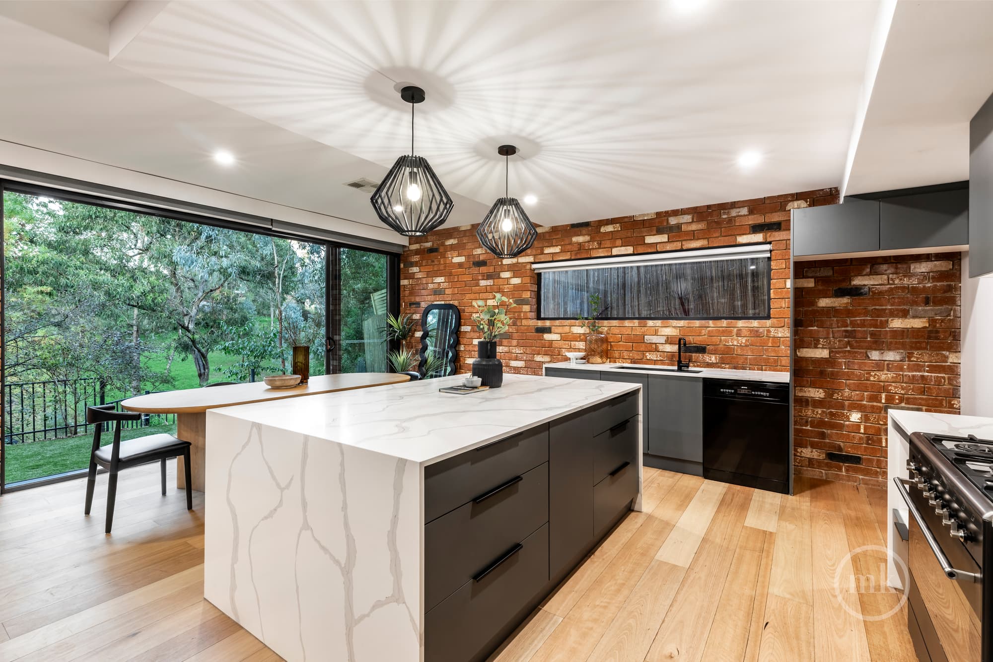 2/1 Lees Road, Lower Plenty, Lower Plenty - Thumbnail 5