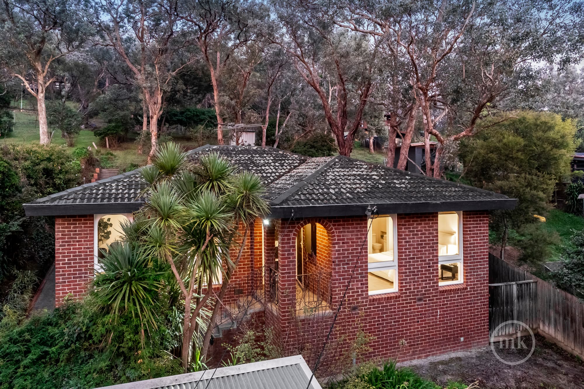 Eltham North, Eltham North - Thumbnail 2