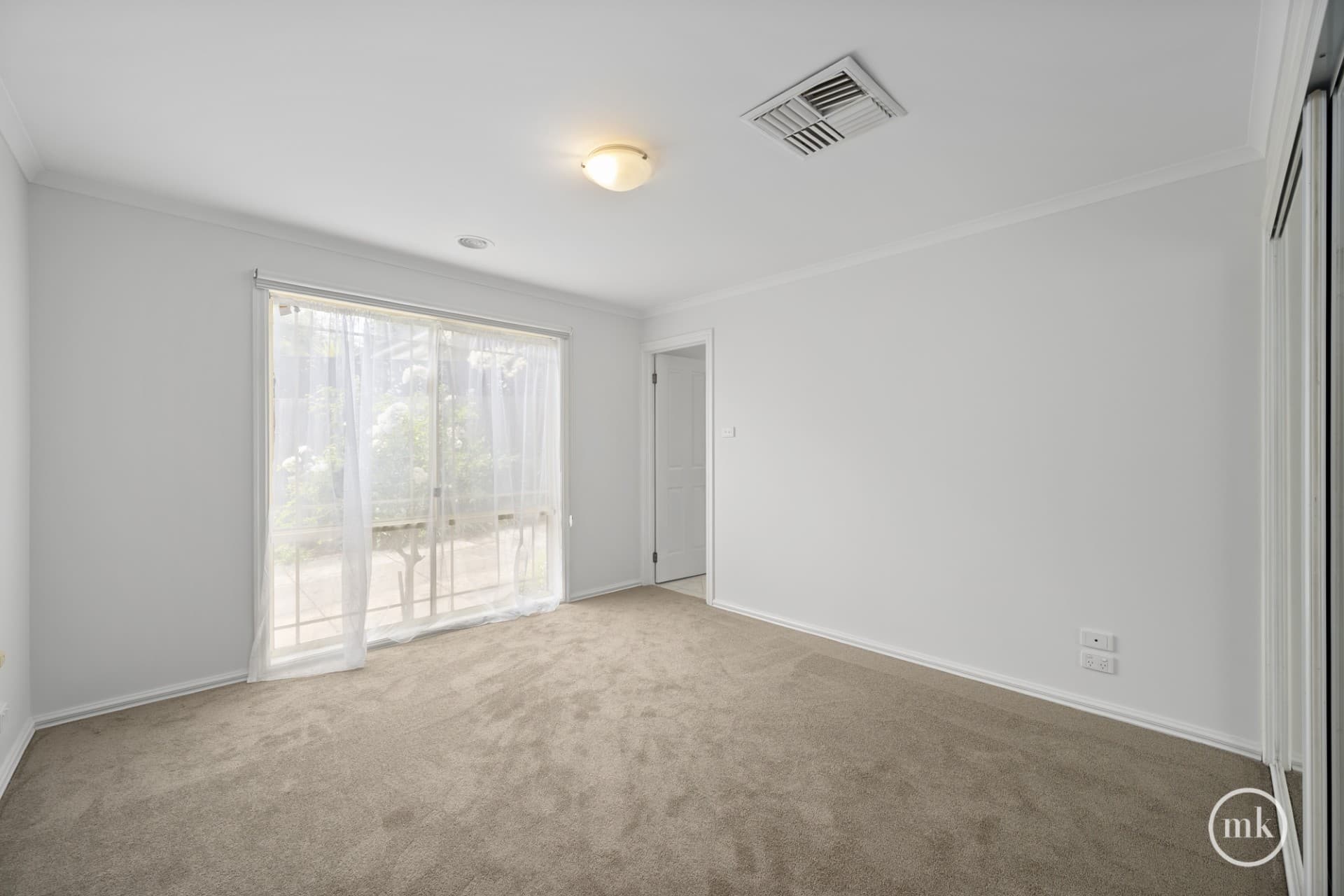 2/31 Coventry Street, Montmorency, Montmorency - Thumbnail 6