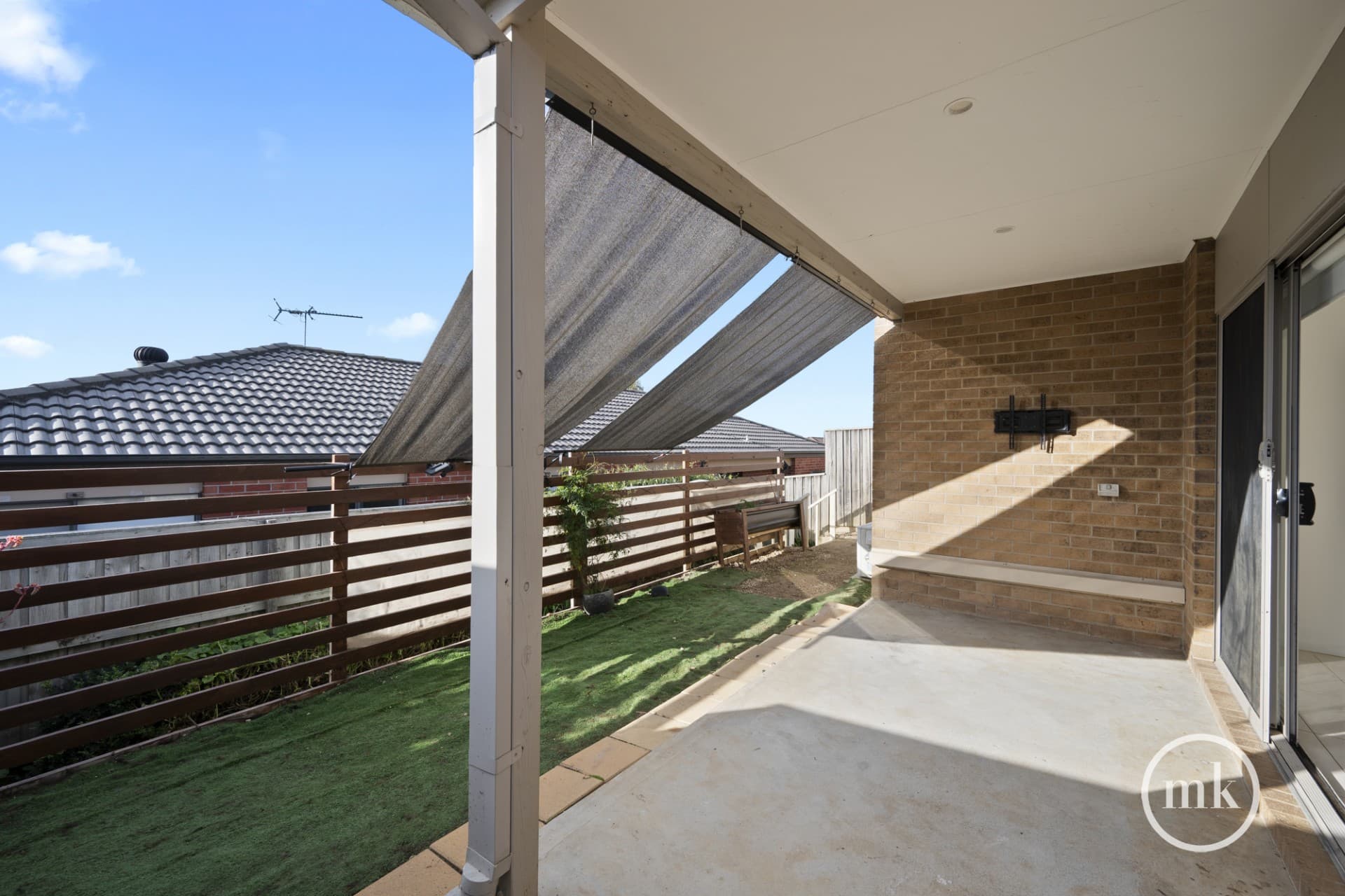 Mernda, Mernda - Image 1