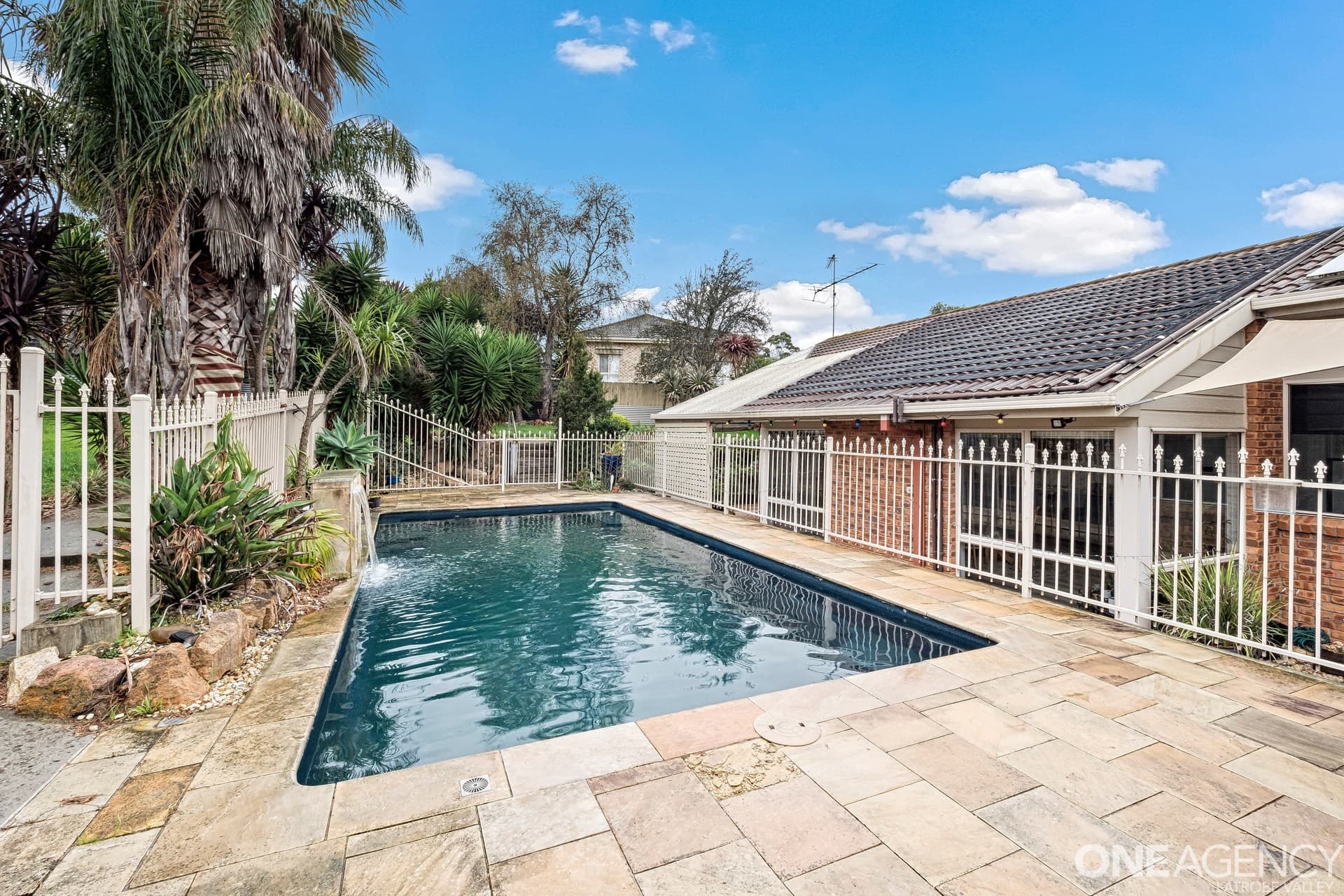 18 Skeldale Wynd, Morwell, Morwell - Thumbnail 2