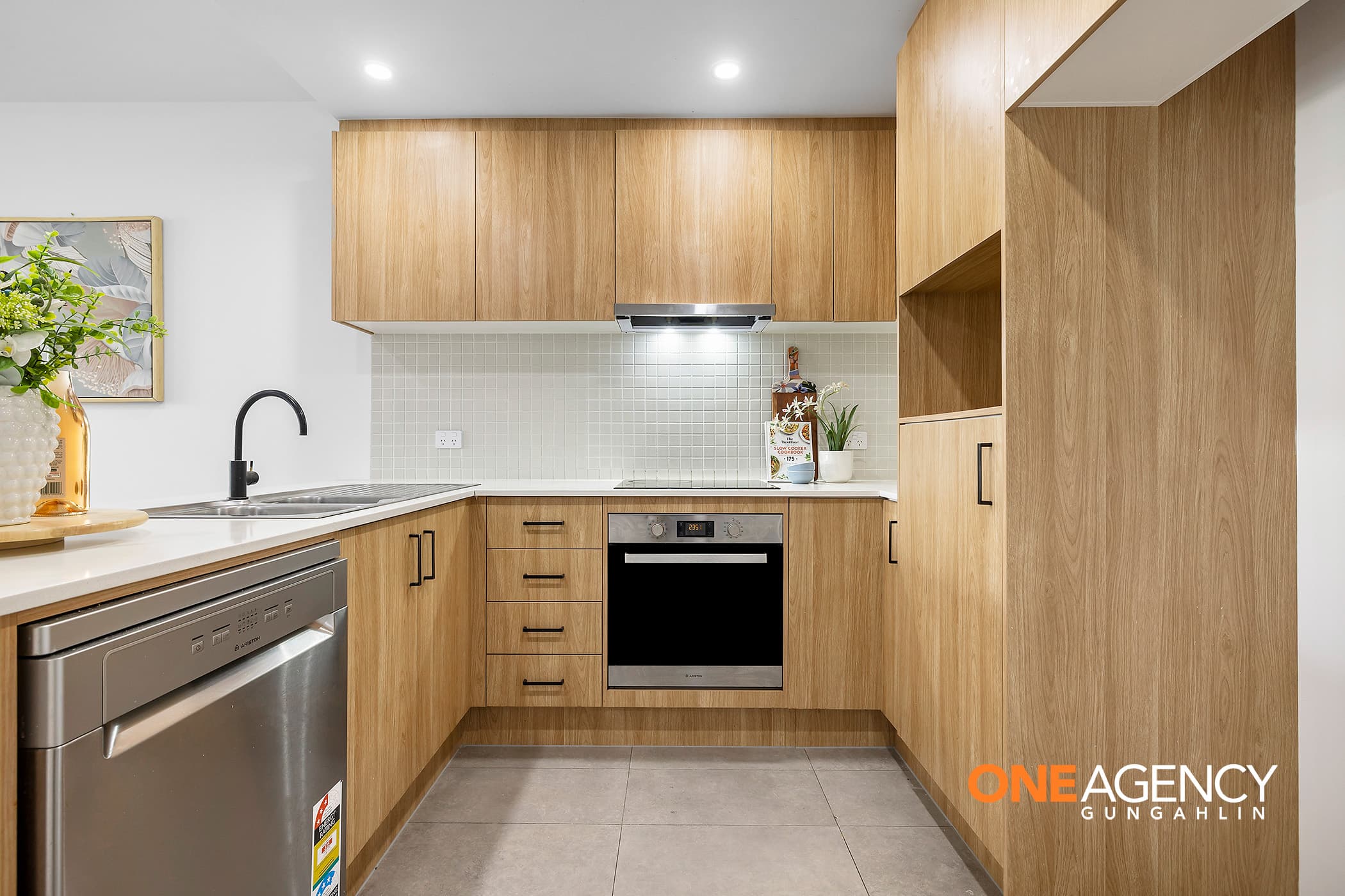 2D Harold White Avenue, Coombs, Coombs - Thumbnail 8