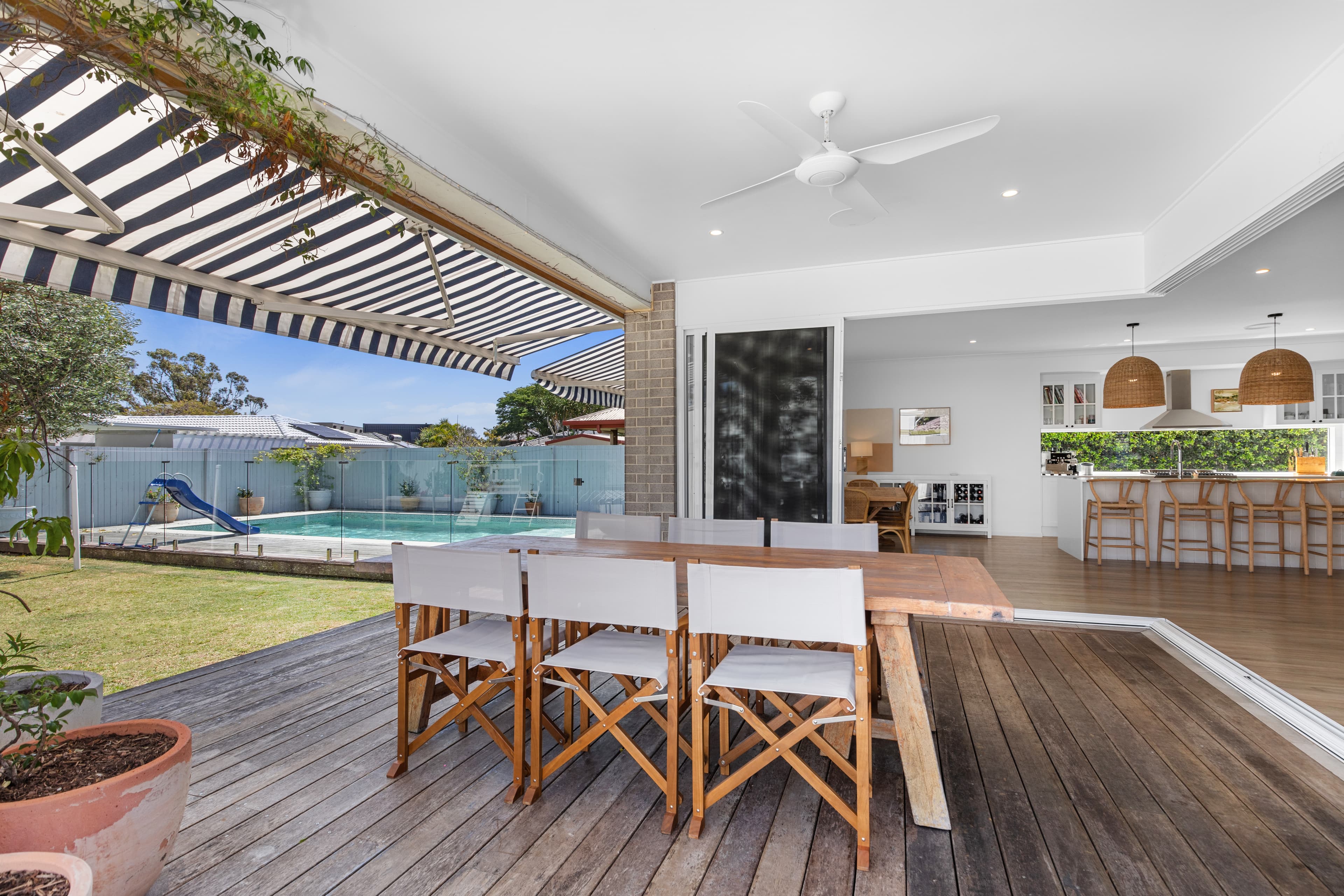 31 Warrina Crescent, Burleigh Waters, Burleigh Waters - Thumbnail 3
