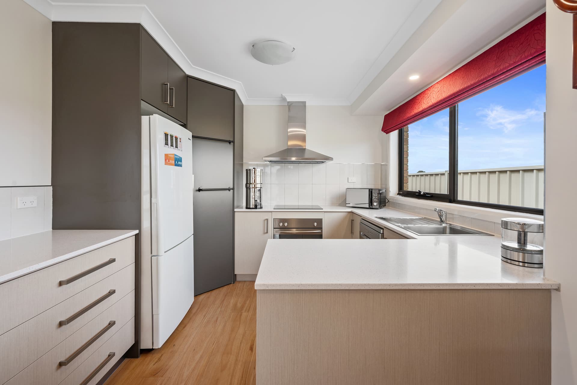 2/11A Middle Road, Devonport, Devonport - Thumbnail 2