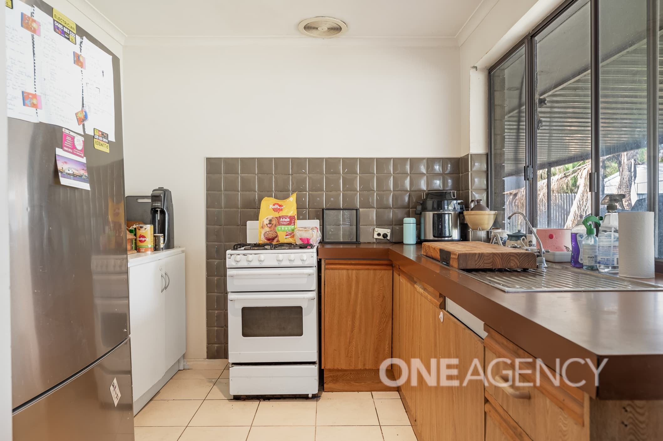 16 Swinstead Crescent, Salisbury North, Salisbury North - Thumbnail 5