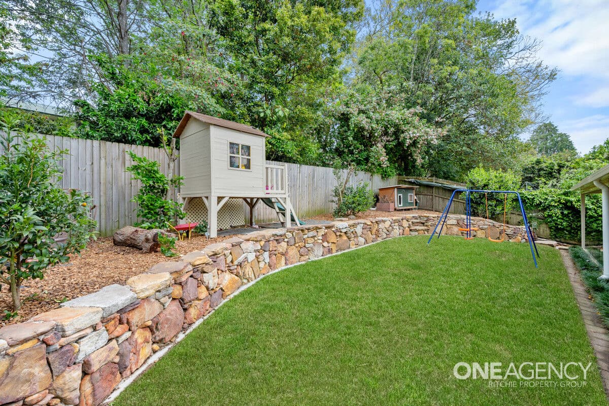 19 Scott Street, Springwood, Springwood - Thumbnail 4