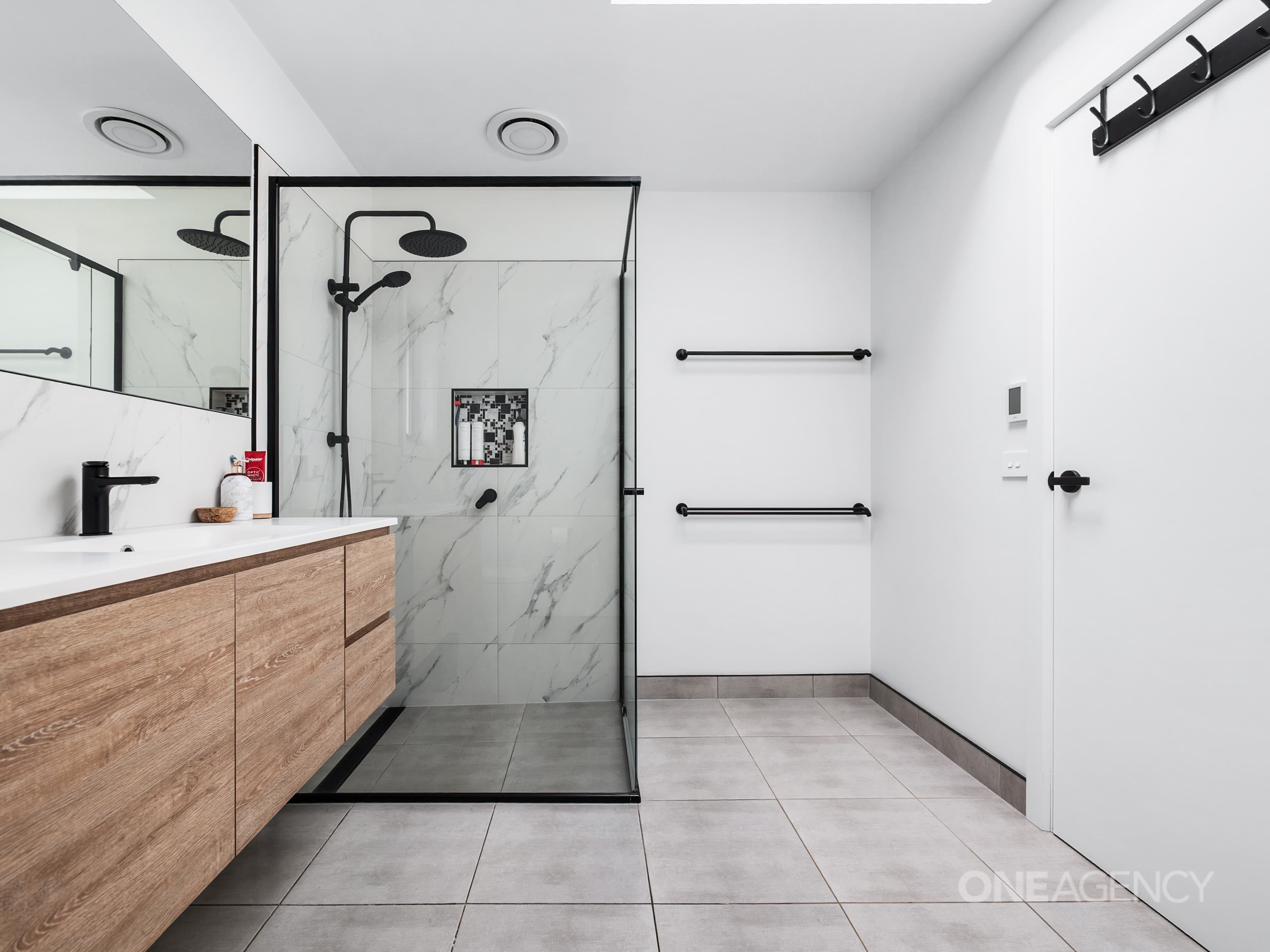 27 Deavan Drive, Shorewell Park, Shorewell Park - Thumbnail 6