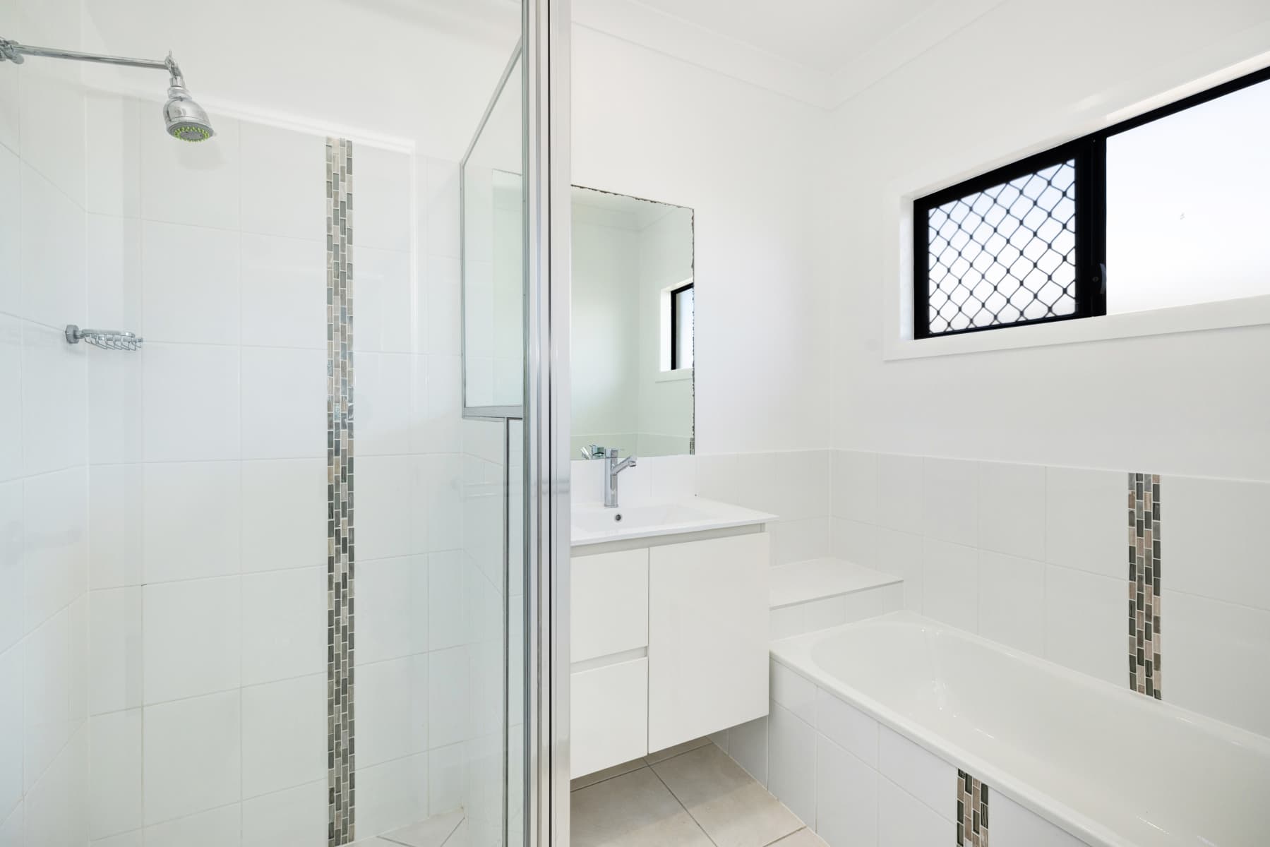 65 Mesa Circuit, Cosgrove, Cosgrove - Thumbnail 7