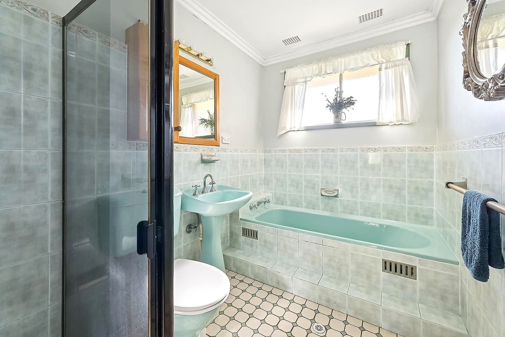 12 Downpatrick Road, Killarney Heights, Killarney Heights - Thumbnail 8