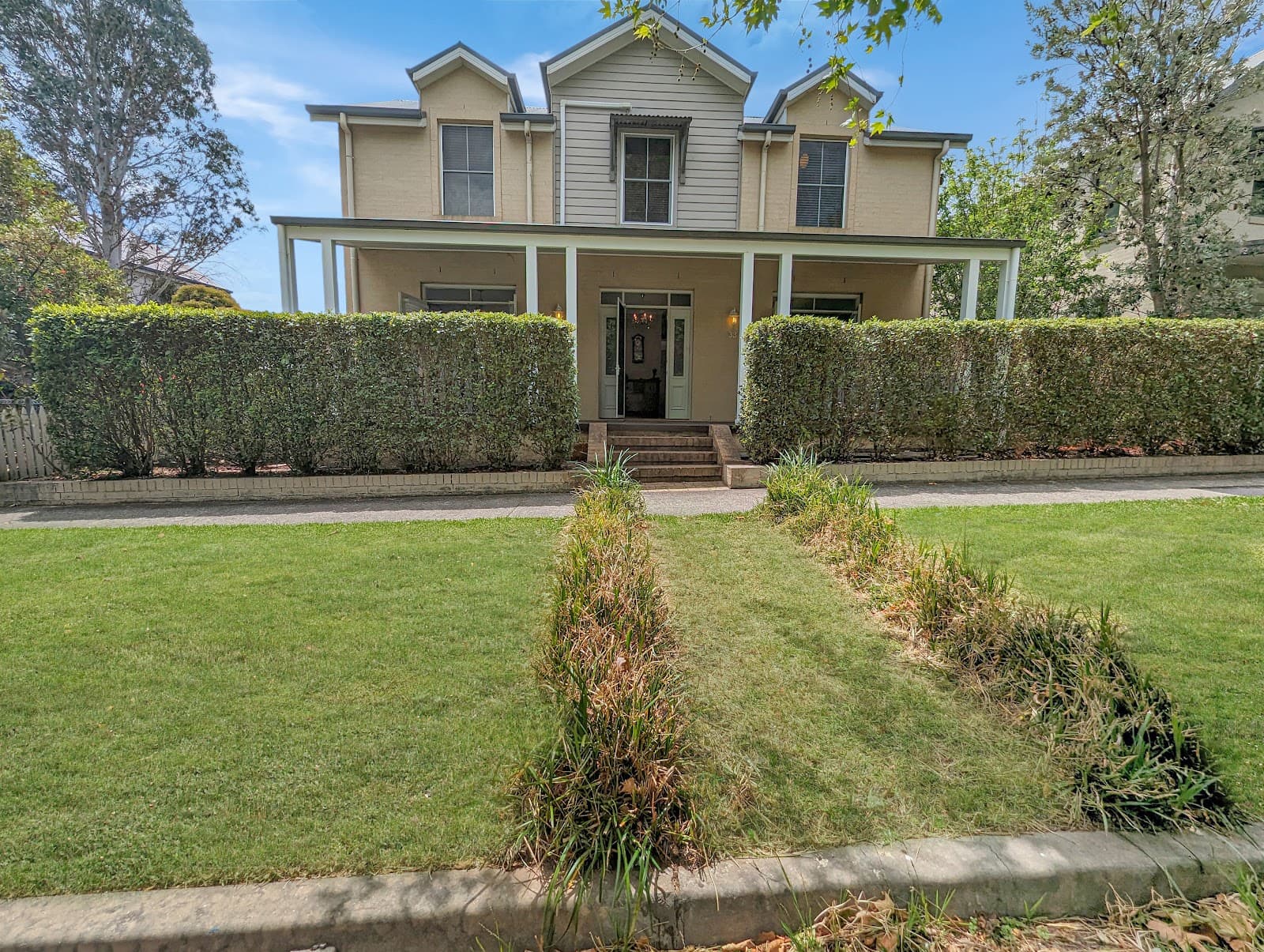 33 Broughton Avenue, Tullimbar, Tullimbar - Thumbnail 3