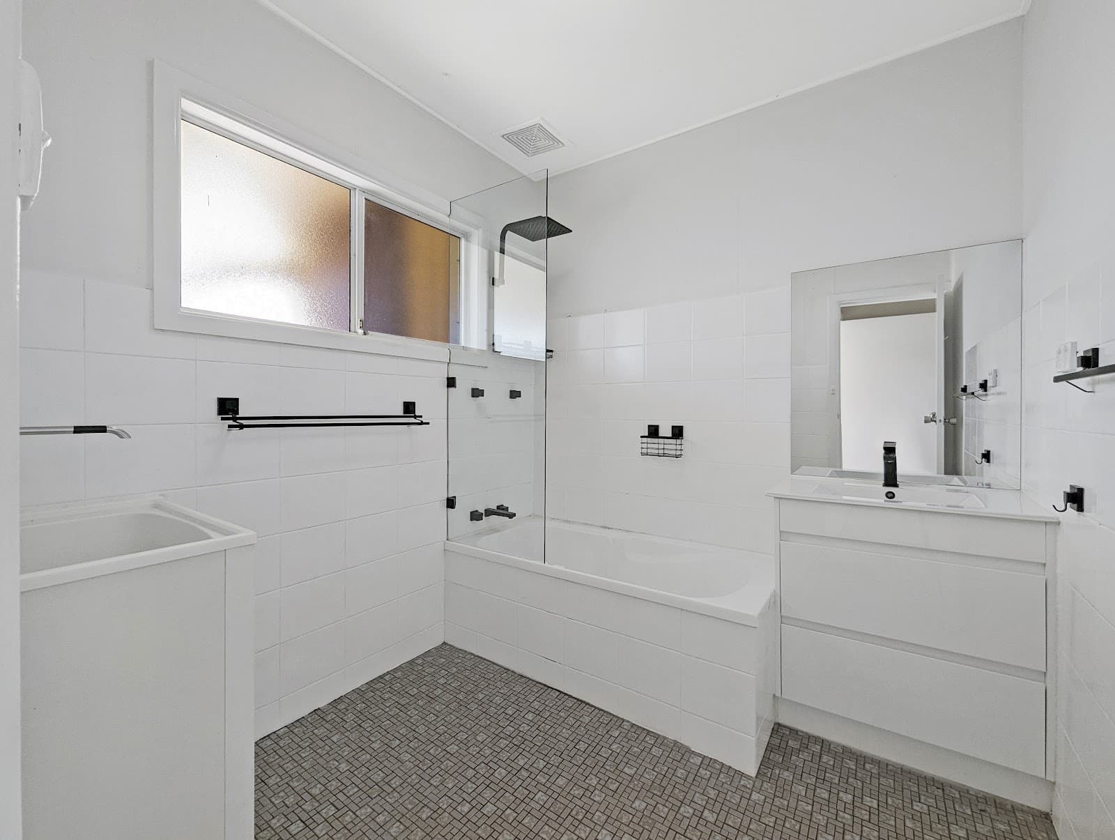 3/7 Station Road, Albion Park Rail, Albion Park Rail - Thumbnail 5