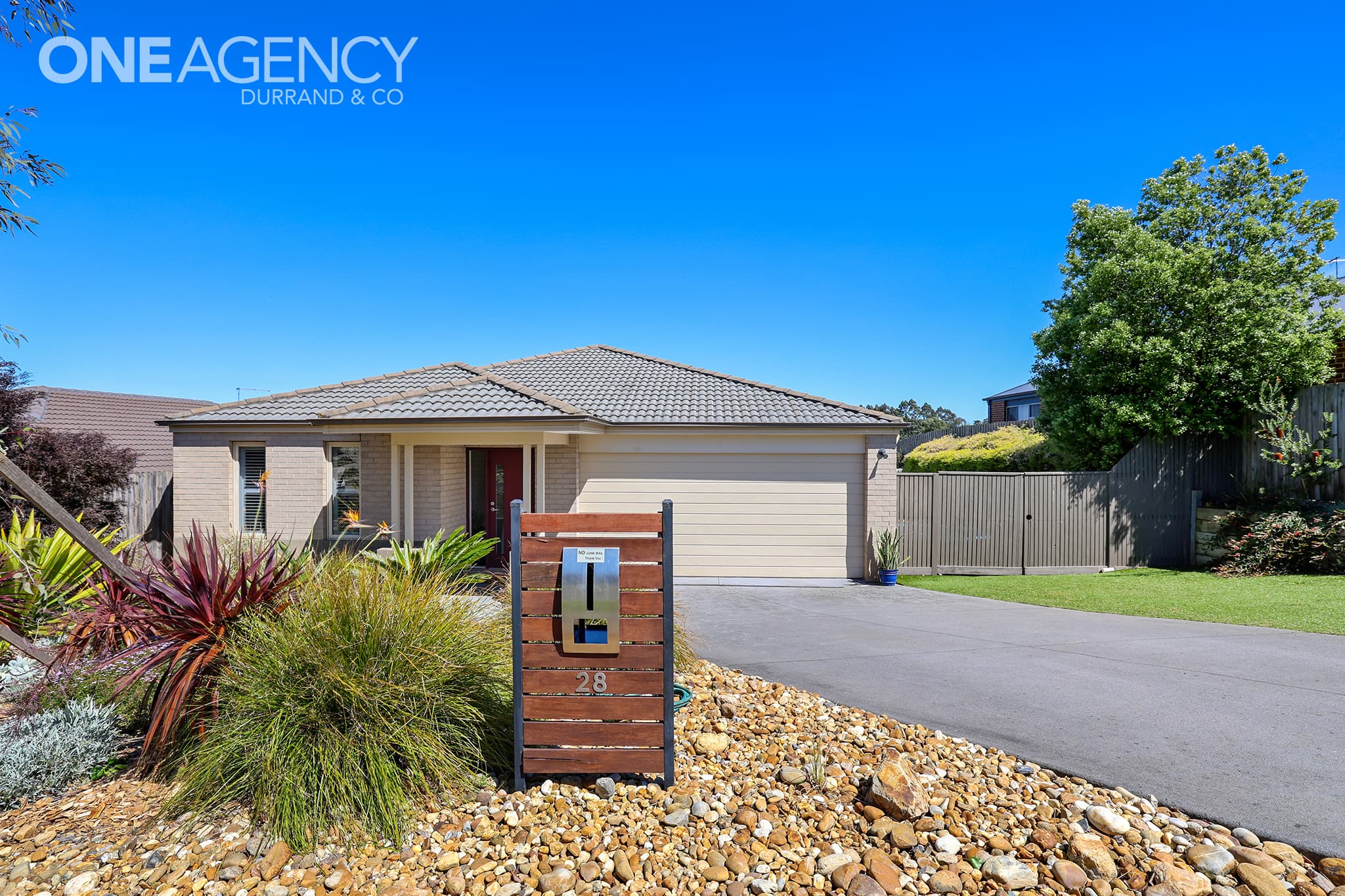 28 Kensington Square, Drouin, Drouin - Image 1
