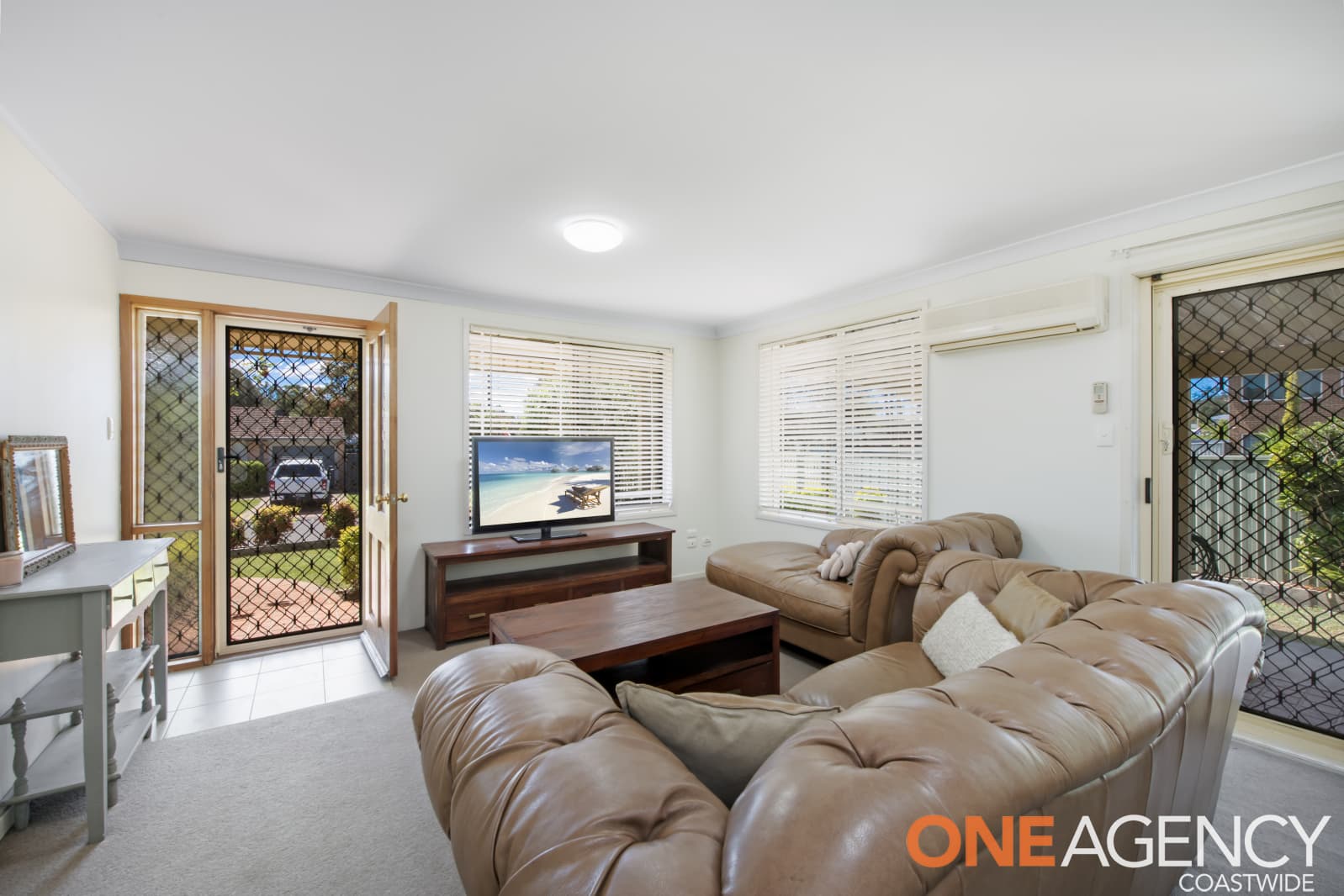 1/12 Milpera Road, Green Point, Green Point - Thumbnail 3