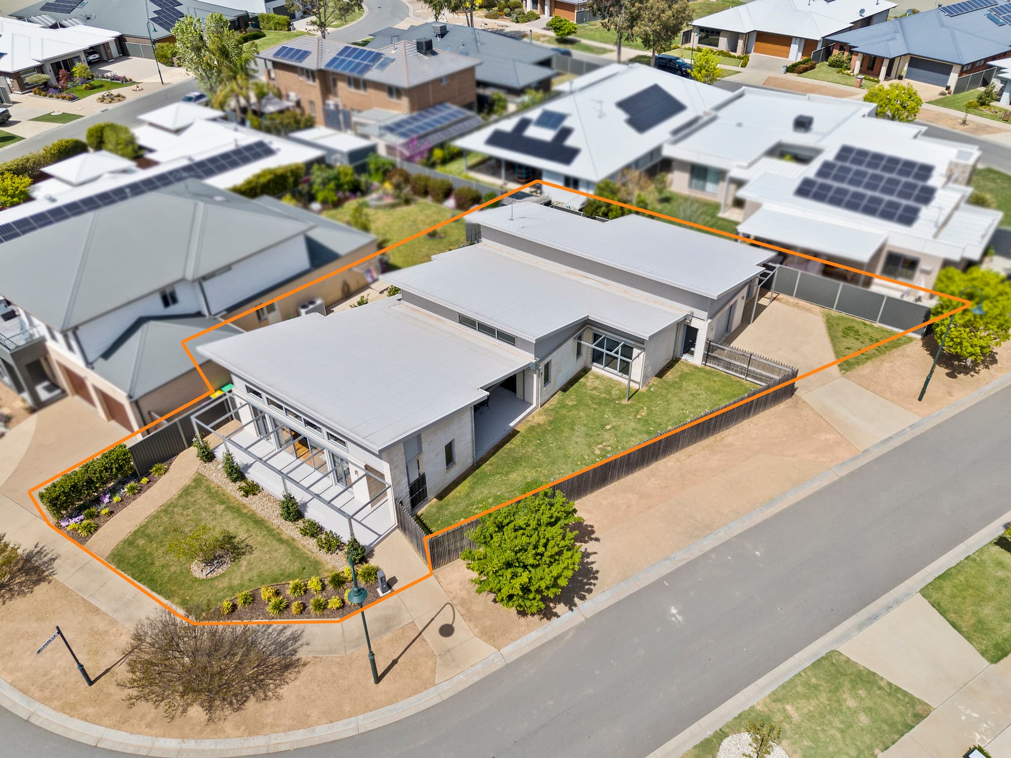 6 Melrose Crescent, Yarrawonga, Yarrawonga - Image 1
