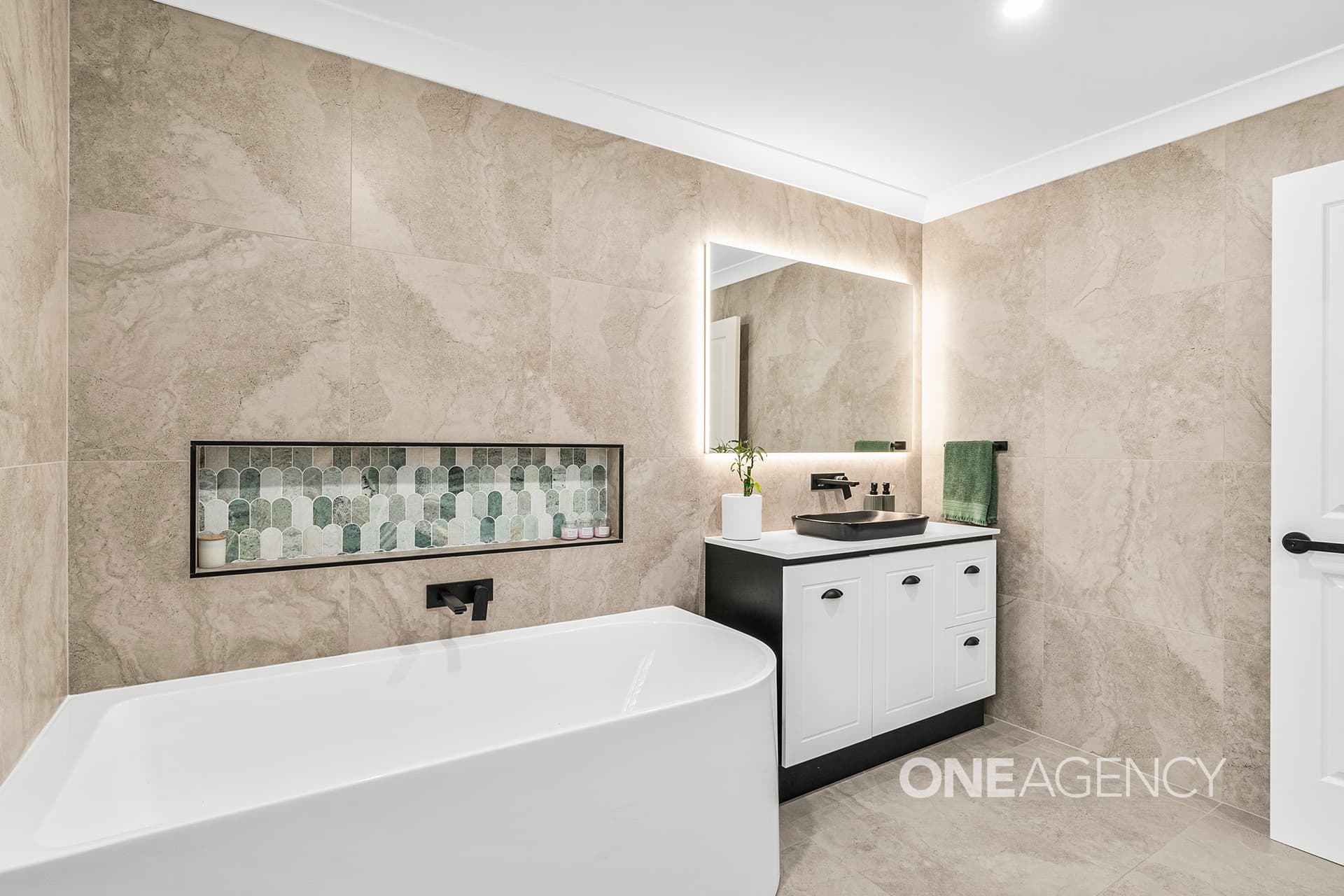 11 Gardenia Crescent, Bomaderry, Bomaderry - Thumbnail 6
