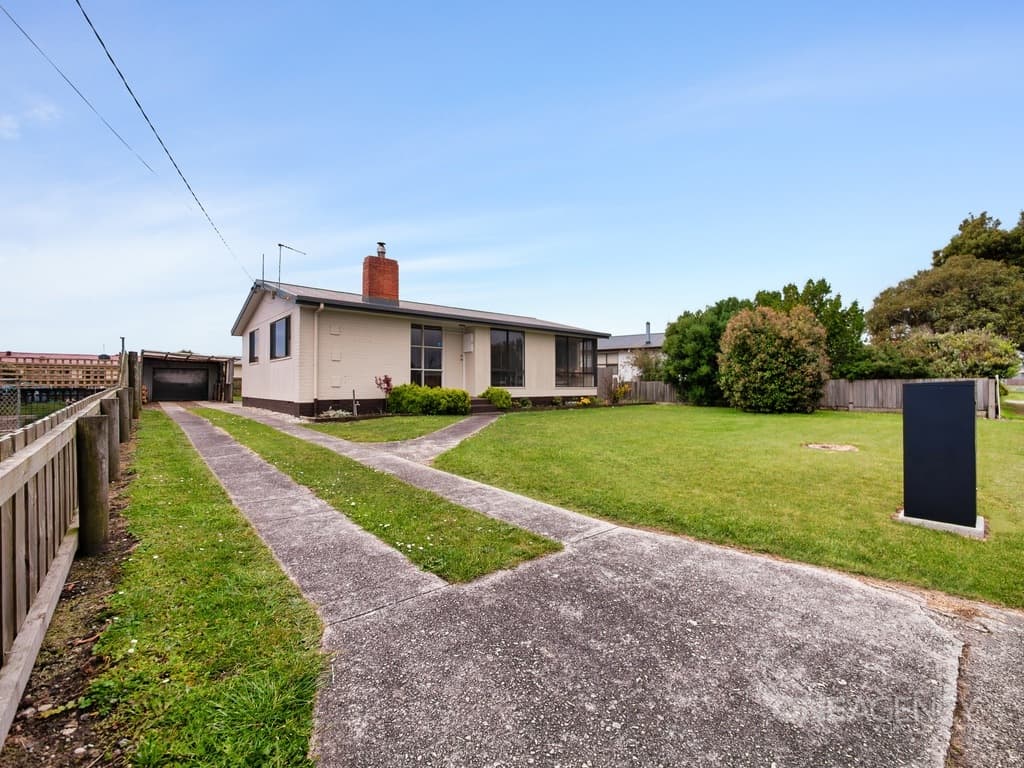 12 Dallas Court, Smithton, Smithton - Image 1