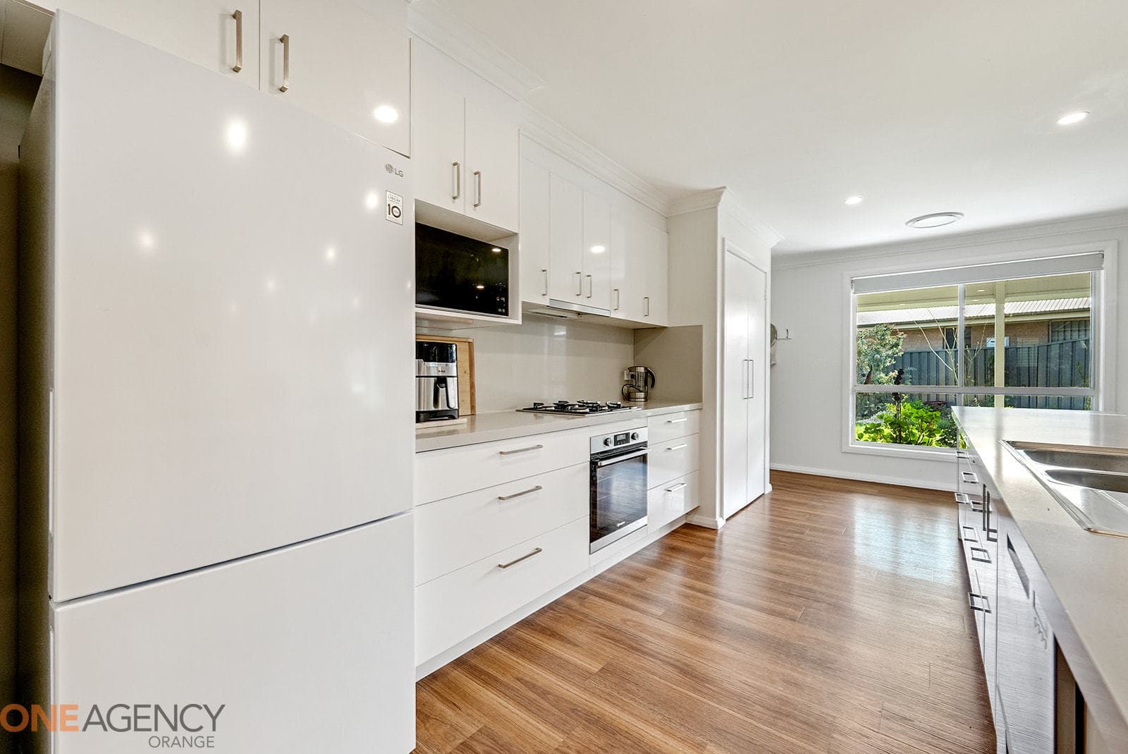 58 Brooklands Drive, Orange, Orange - Thumbnail 3