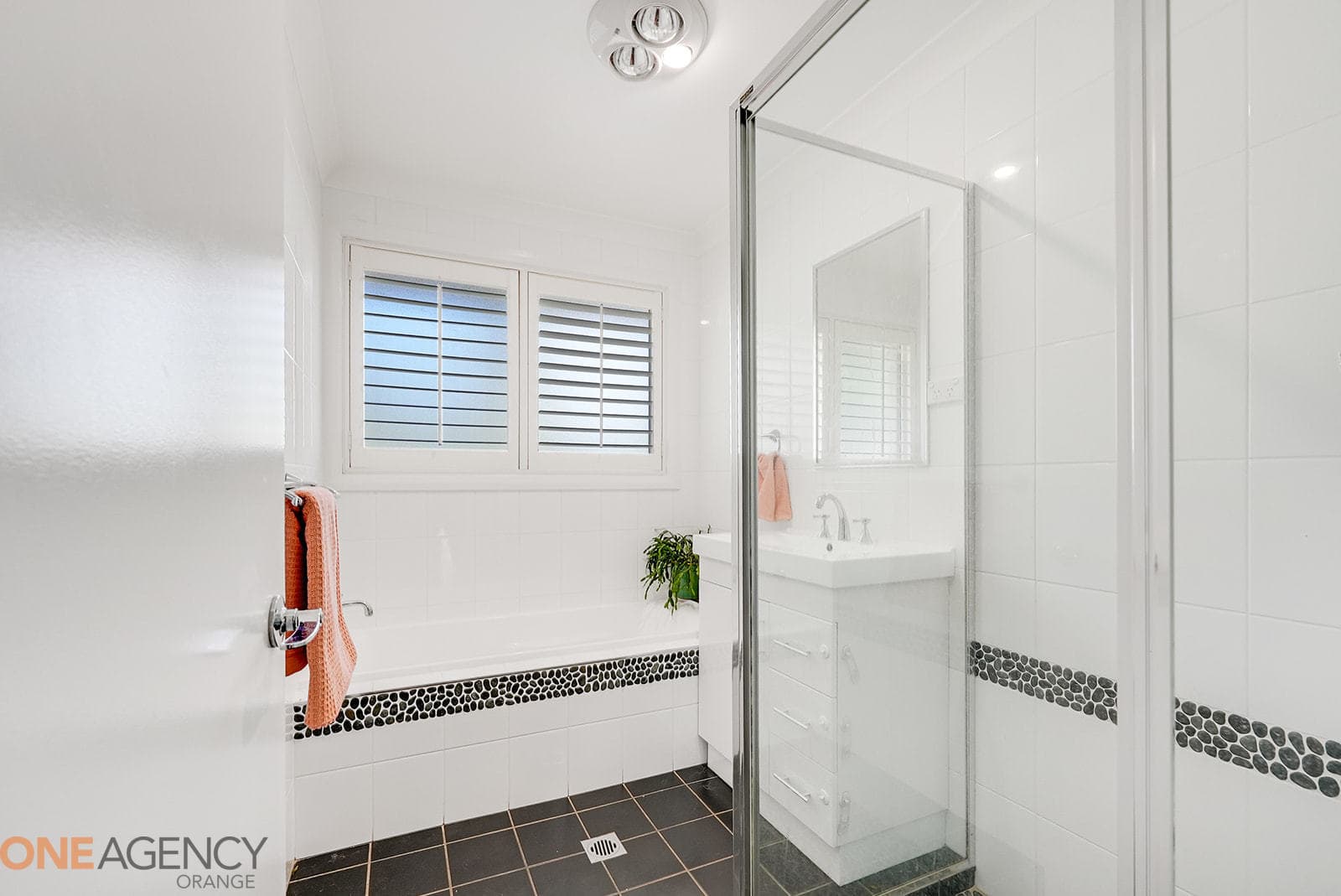 58 Brooklands Drive, Orange, Orange - Thumbnail 7